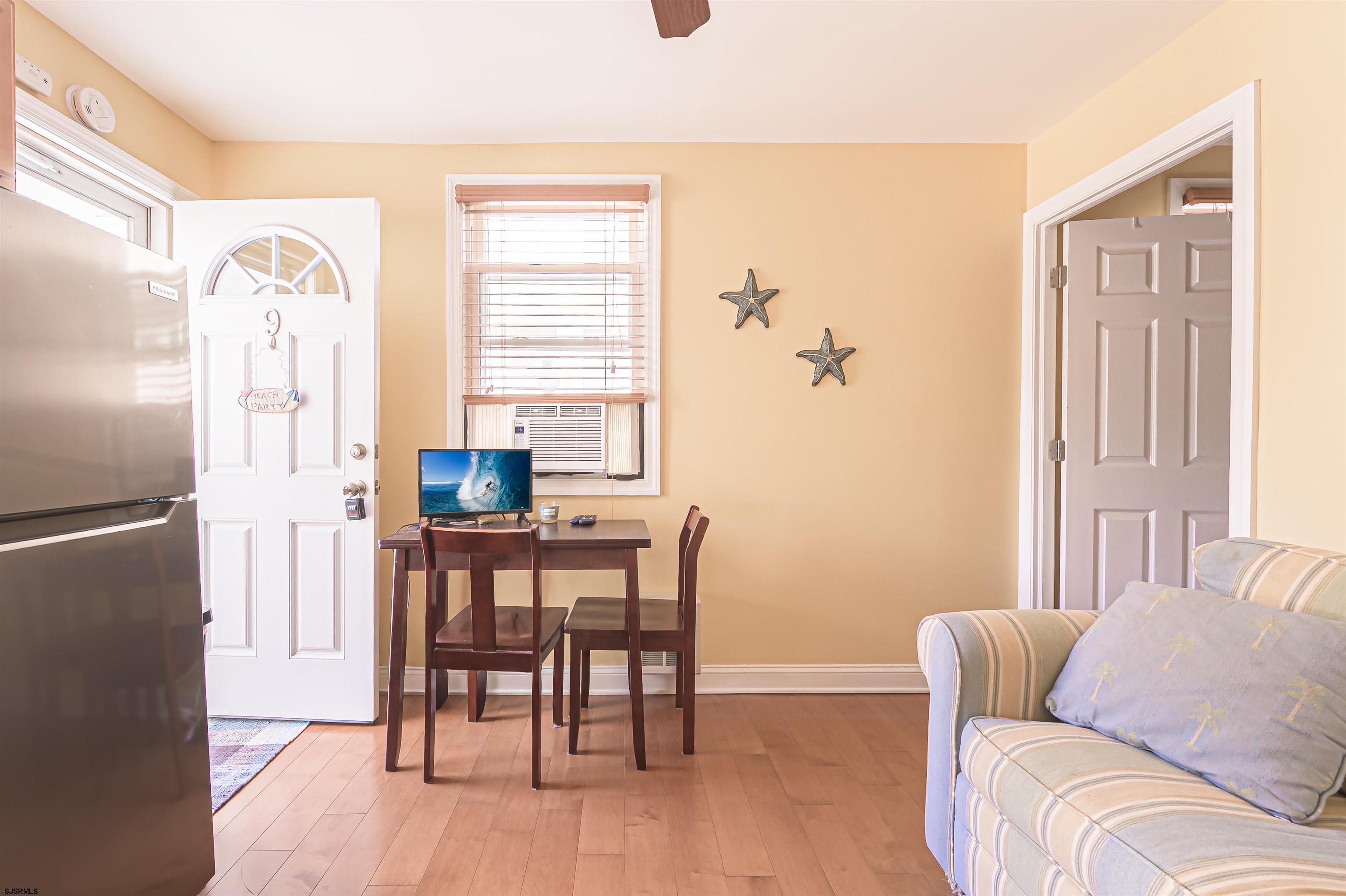 9411 #9 Monmouth Avenue