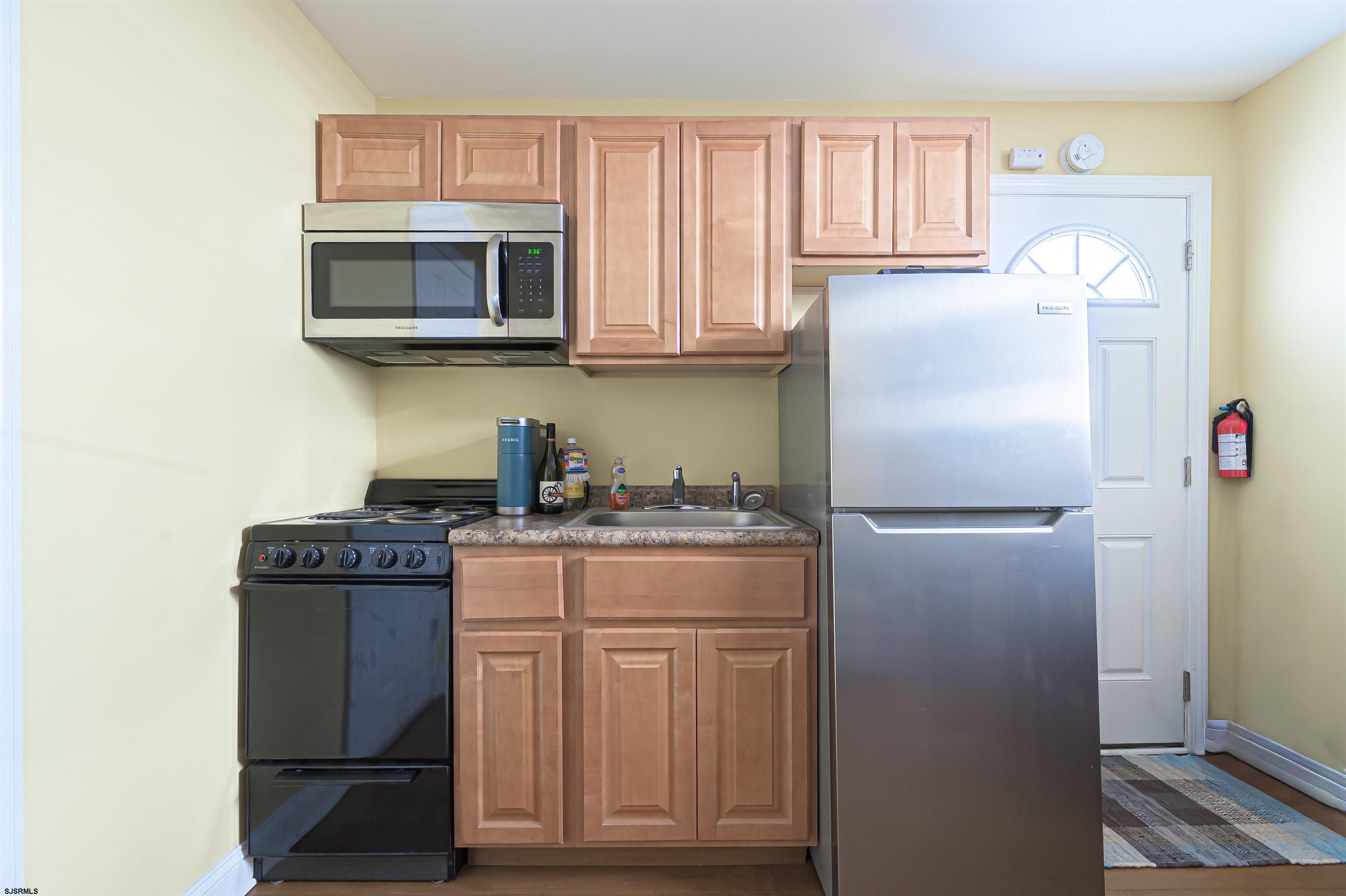 9411 #9 Monmouth Avenue