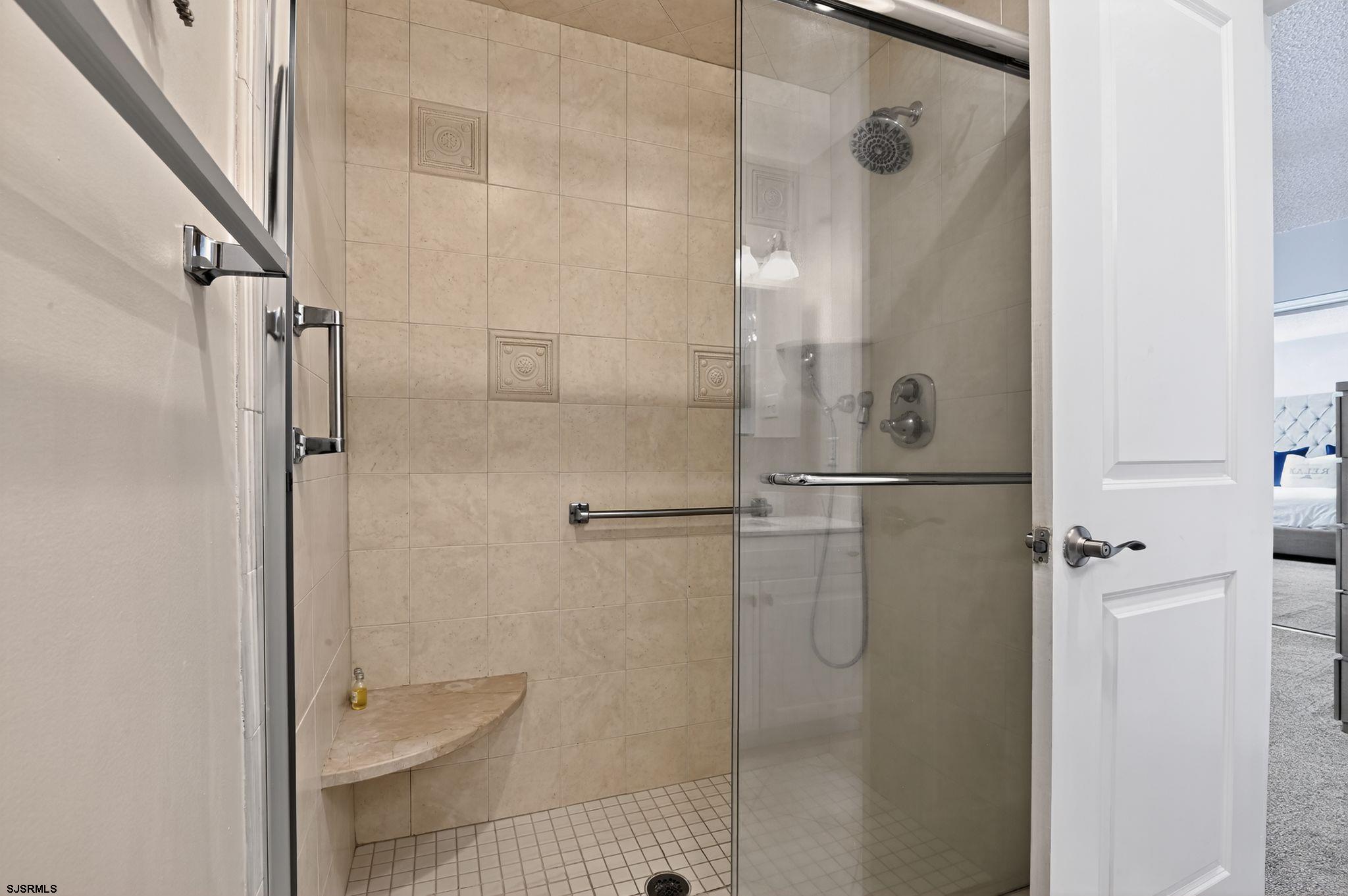 1128 Bay