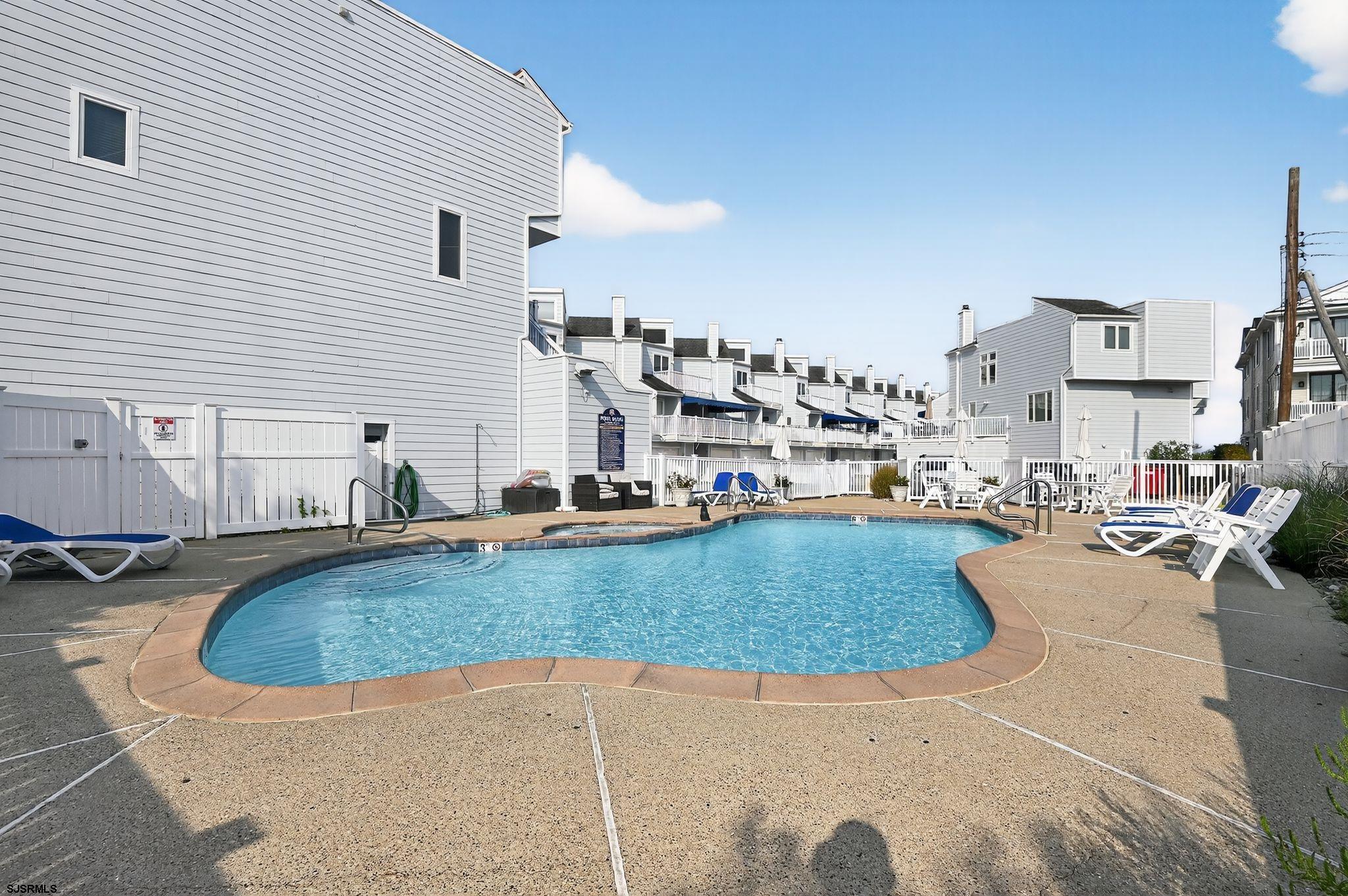 1128 Bay