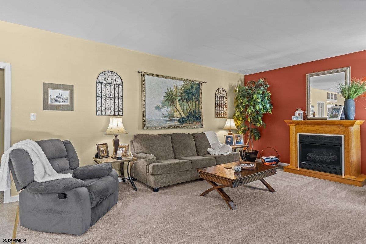 126 Marshall Dr