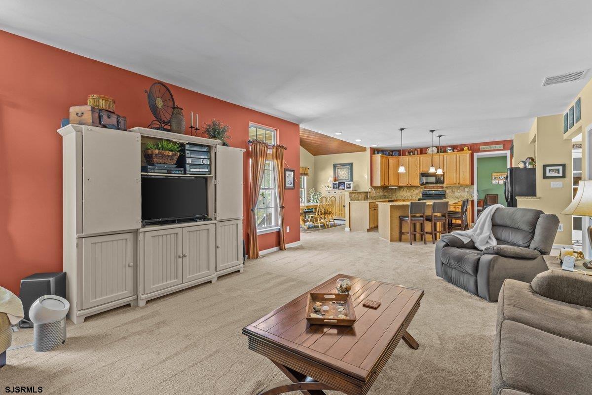 126 Marshall Dr