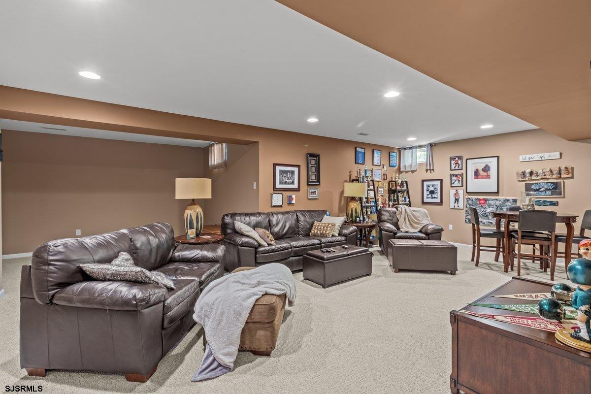 126 Marshall Dr