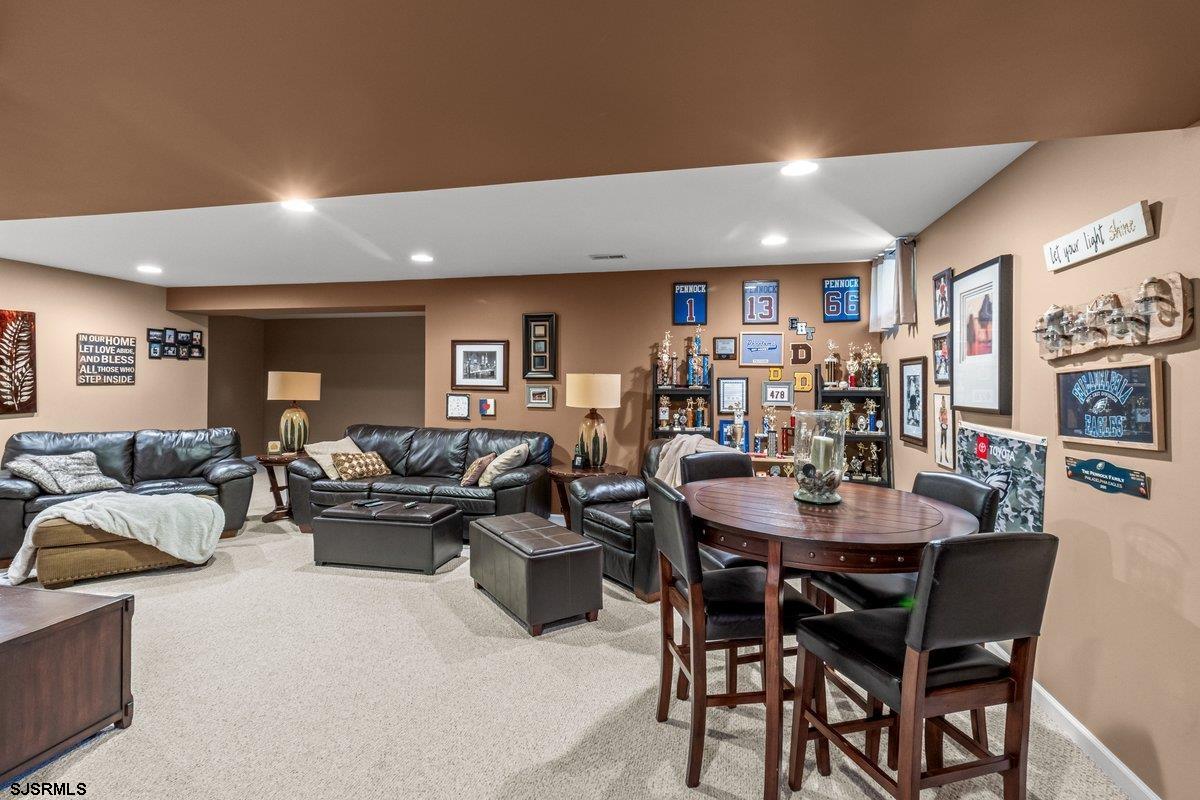 126 Marshall Dr