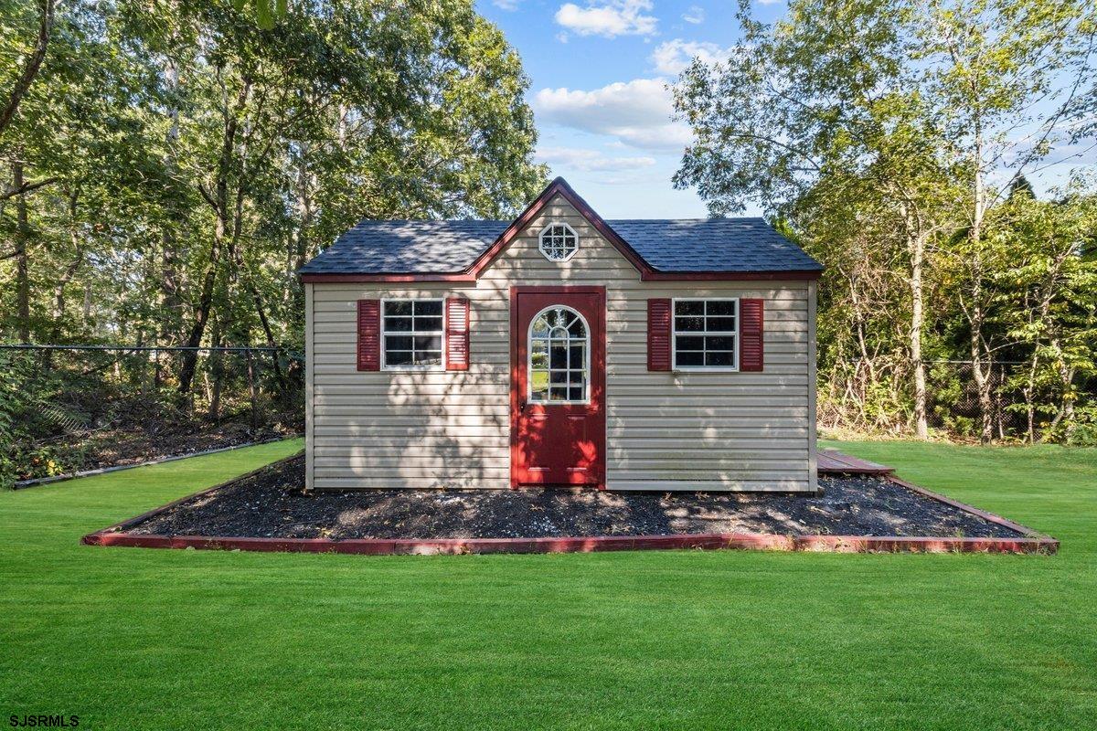 126 Marshall Dr