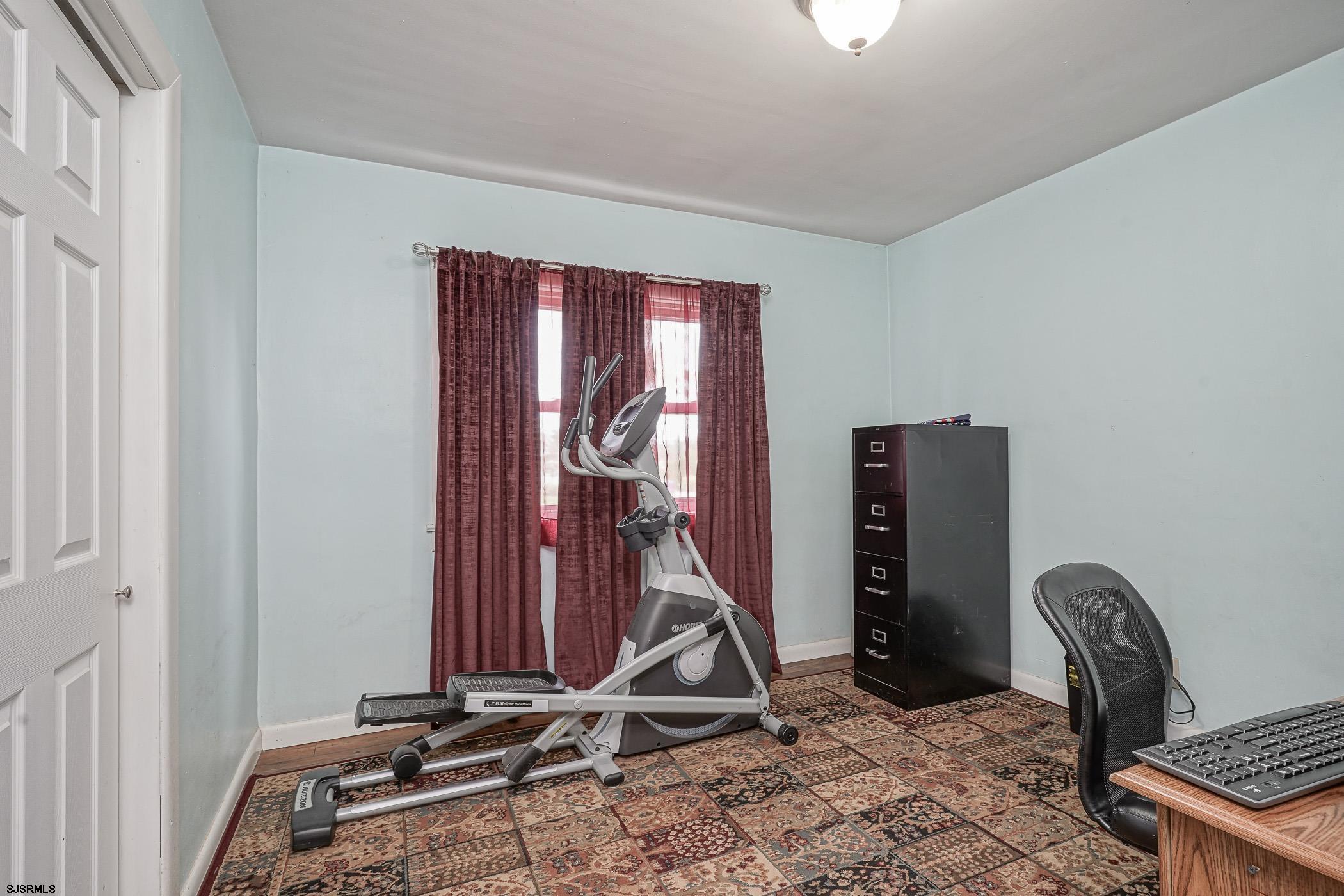 119 W Collings Dr Dr