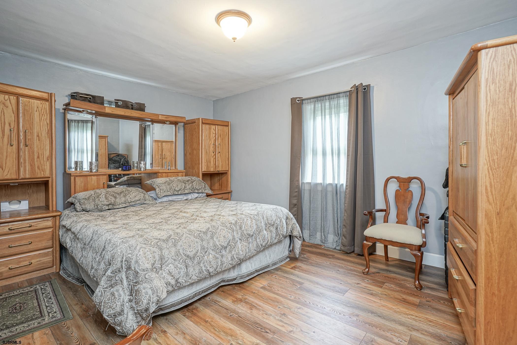 119 W Collings Dr Dr