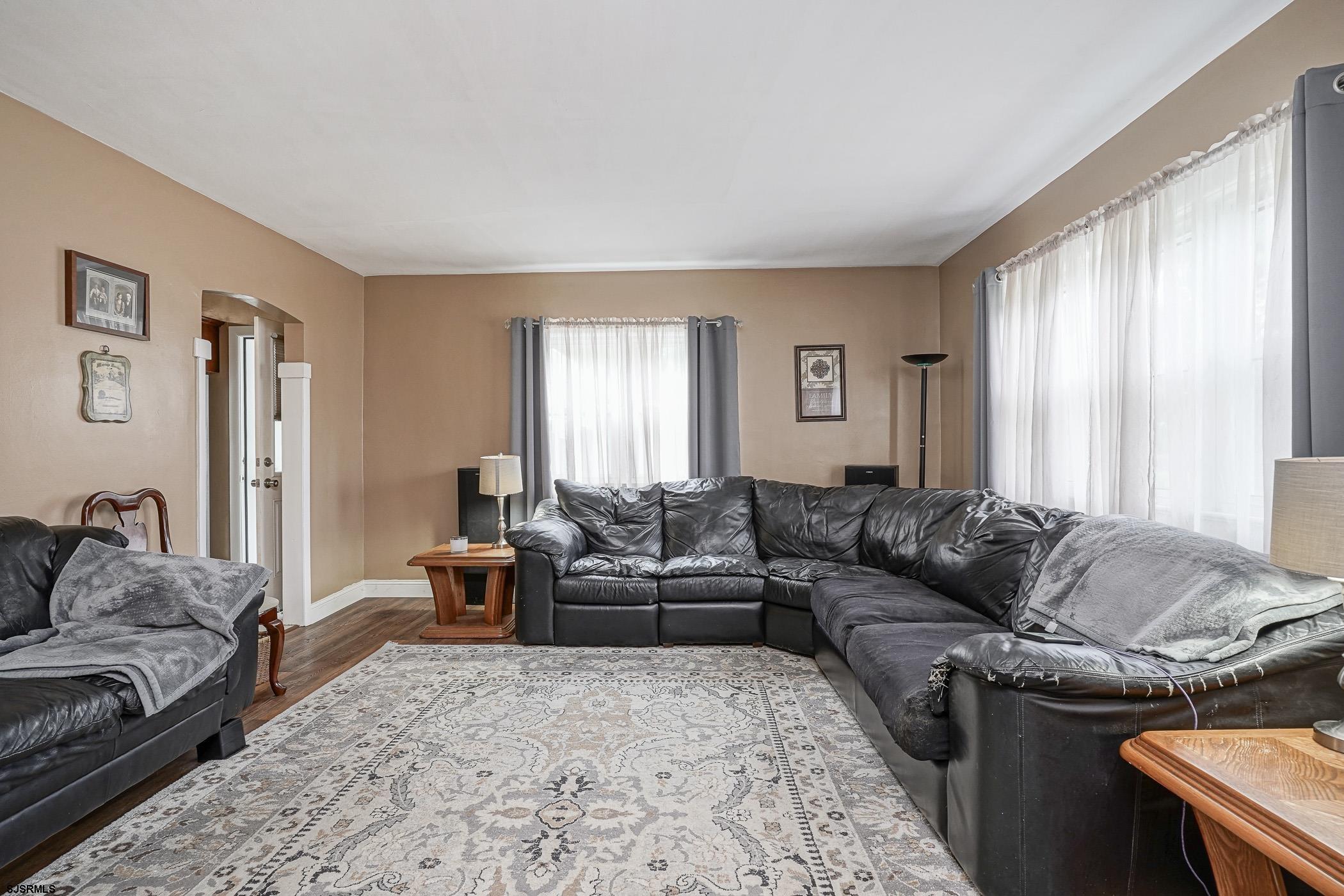 119 W Collings Dr Dr - Picture 3