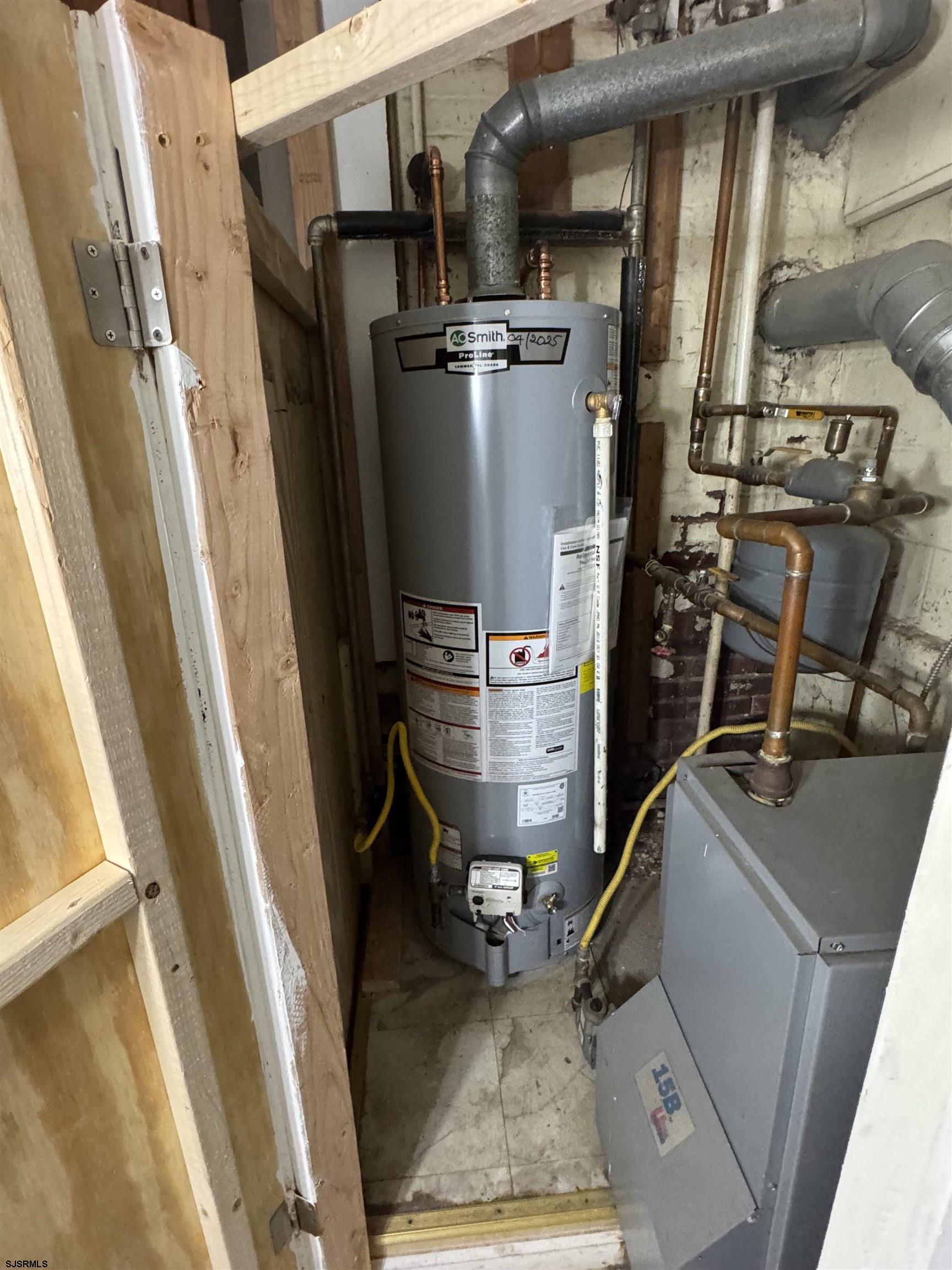 205 N Arizona Avenue