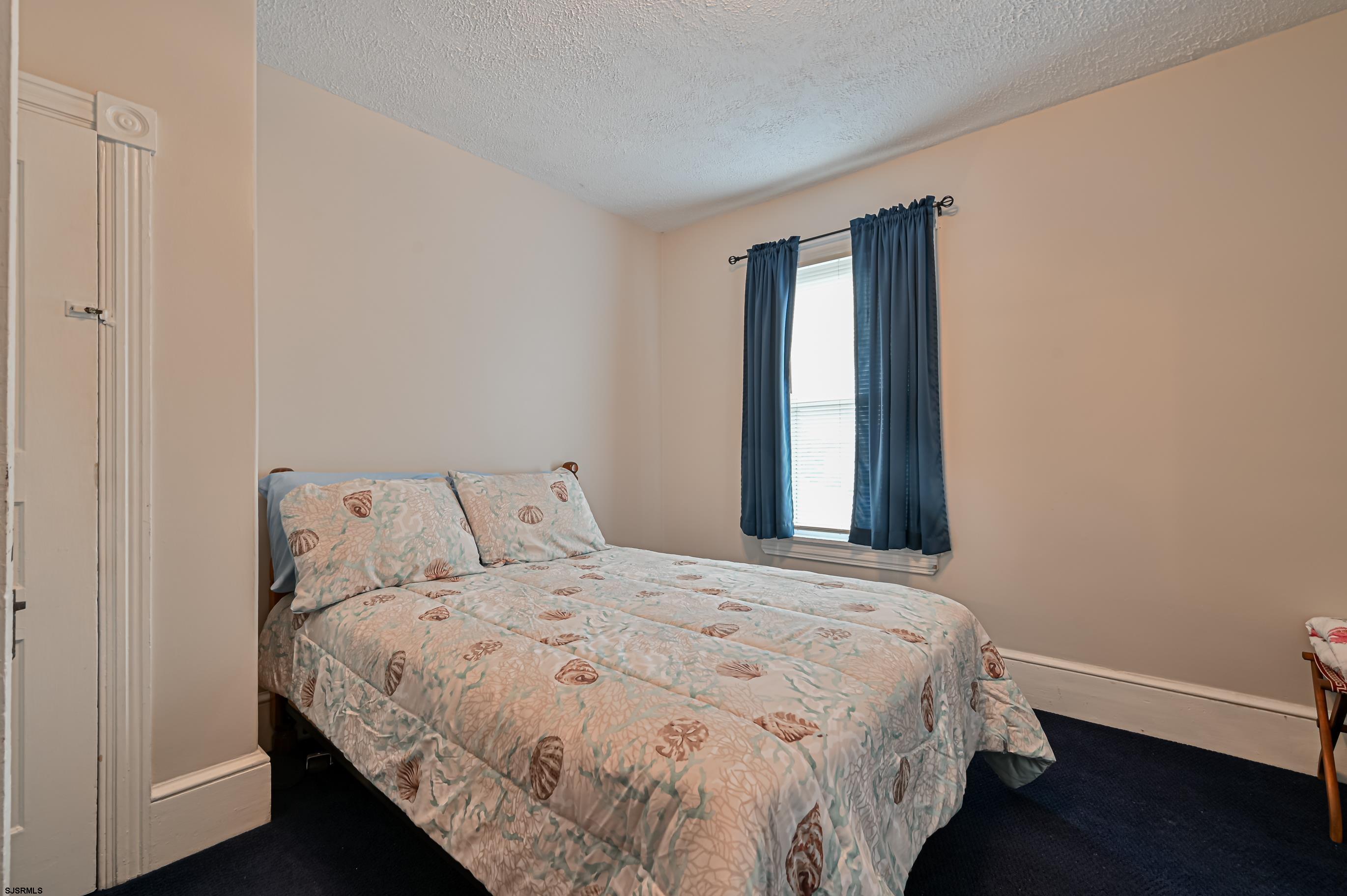820-822 Shore