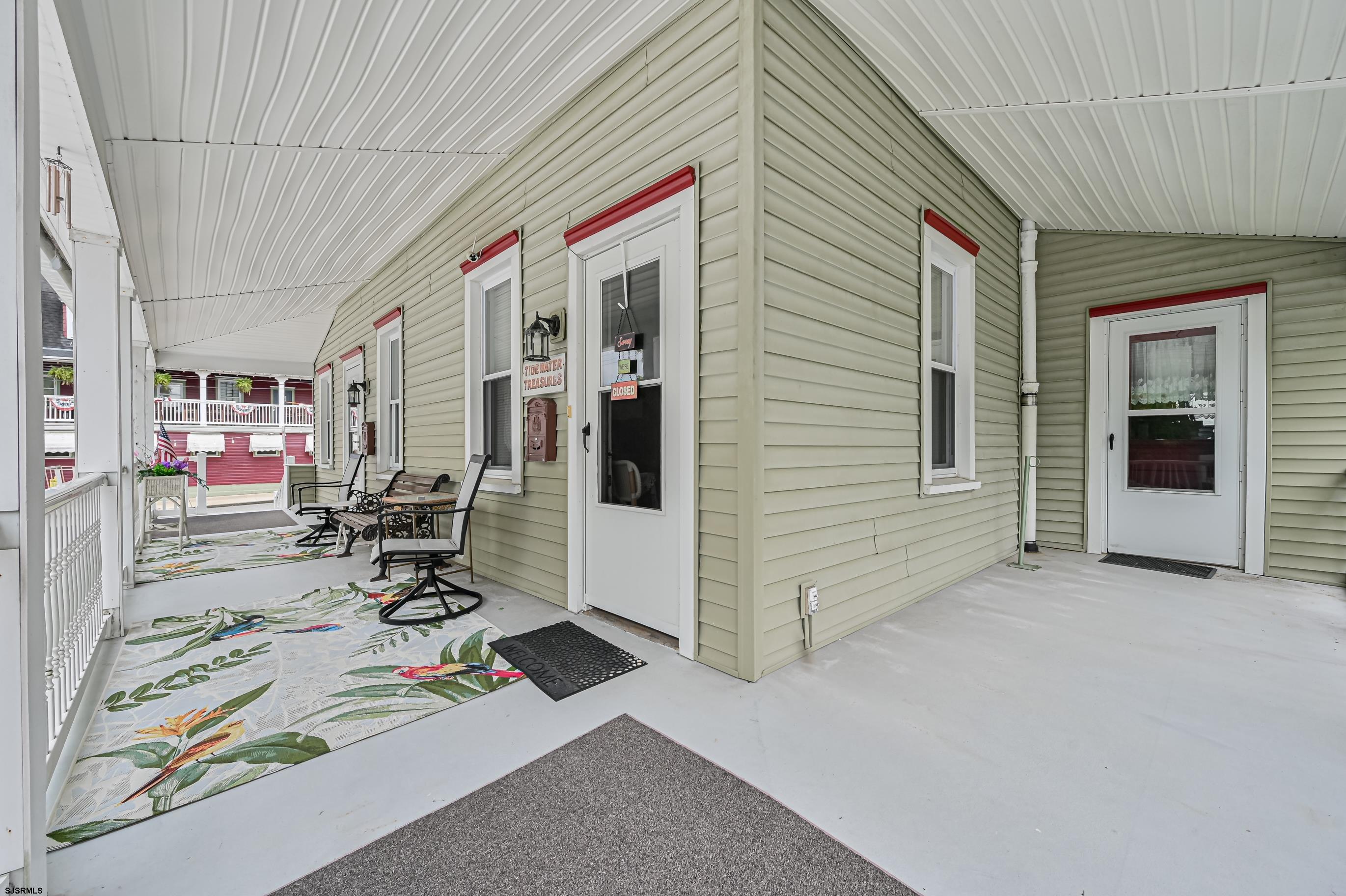 820-822 Shore