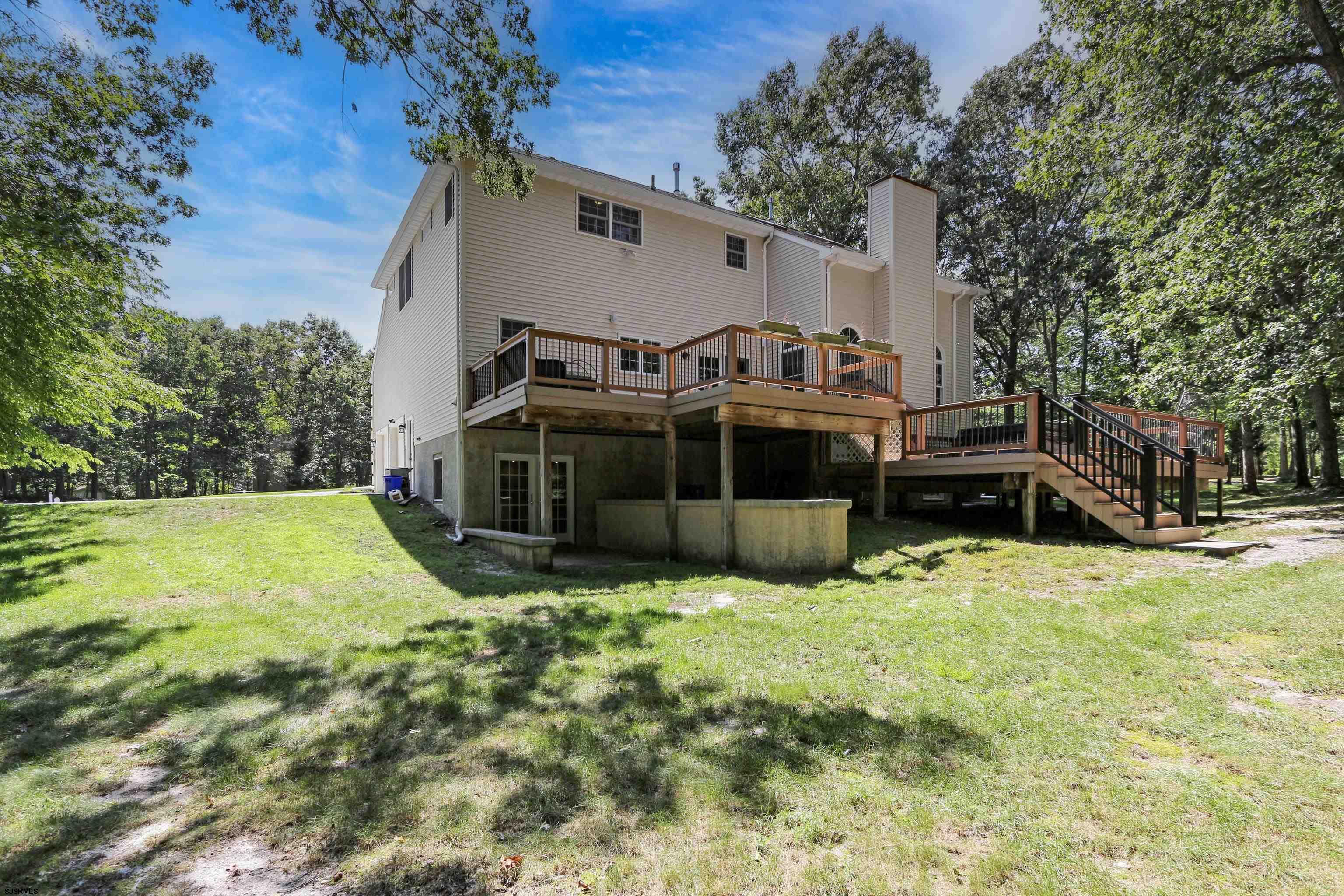 113 Lighthouse Ln - Picture 2