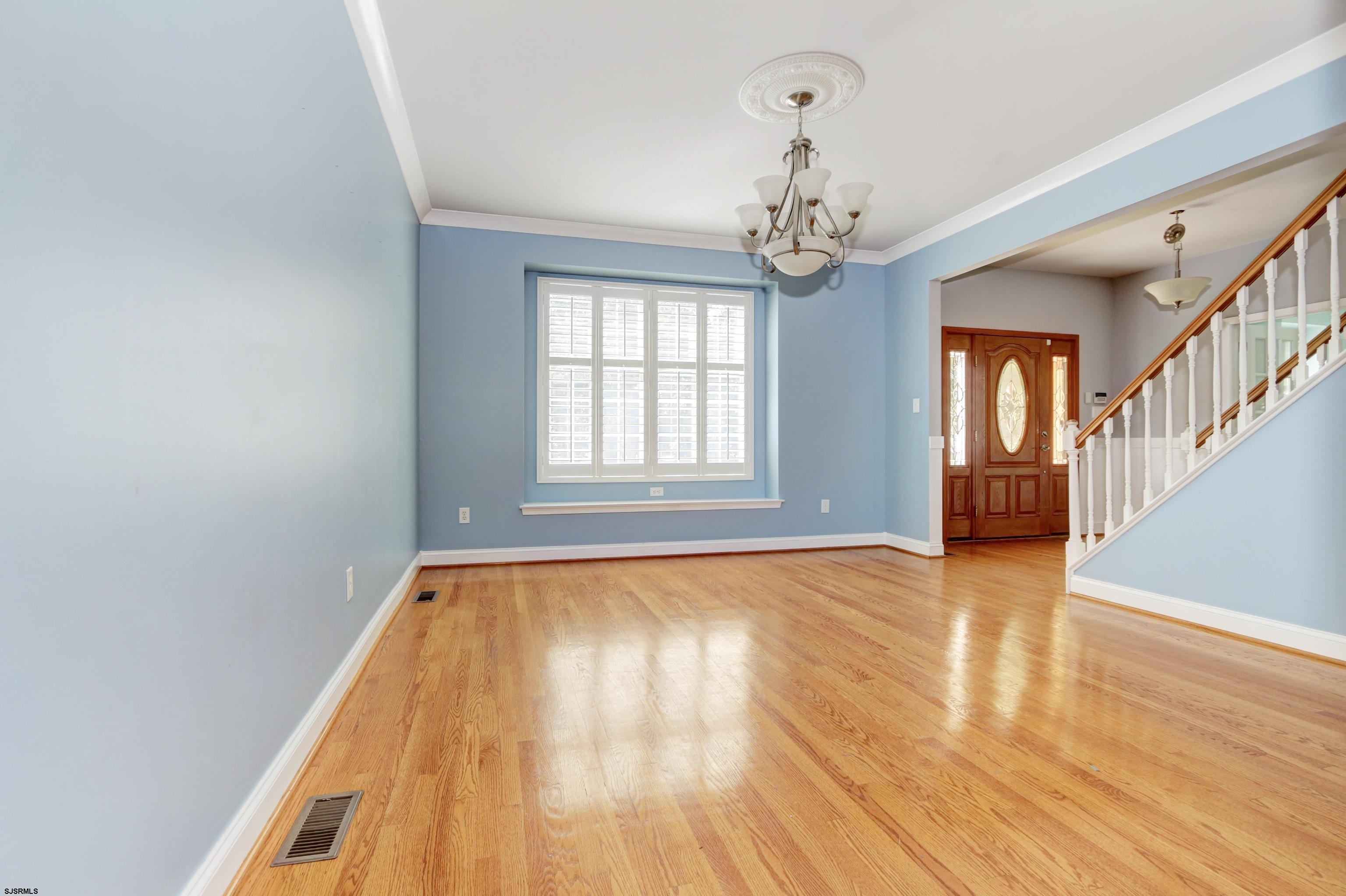 113 Lighthouse Ln