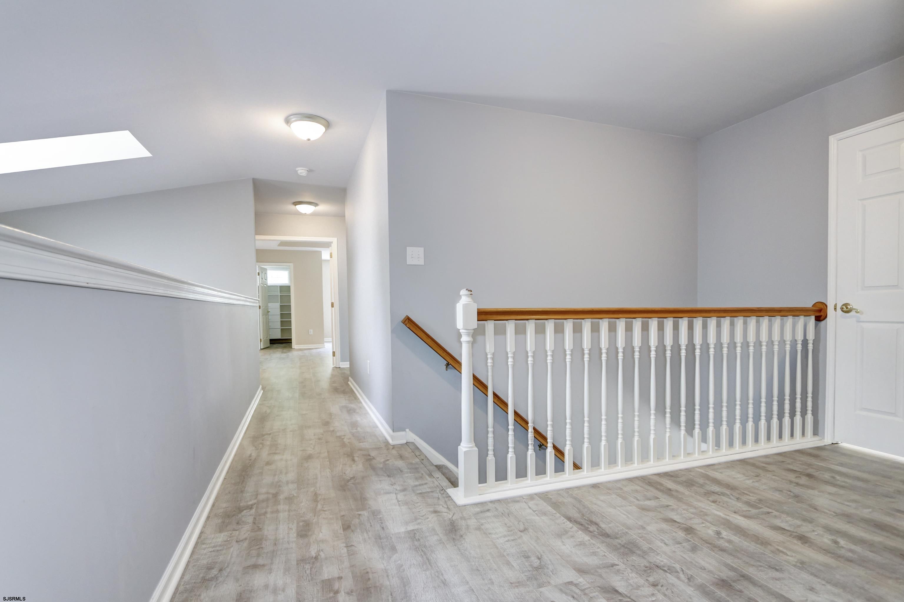 113 Lighthouse Ln