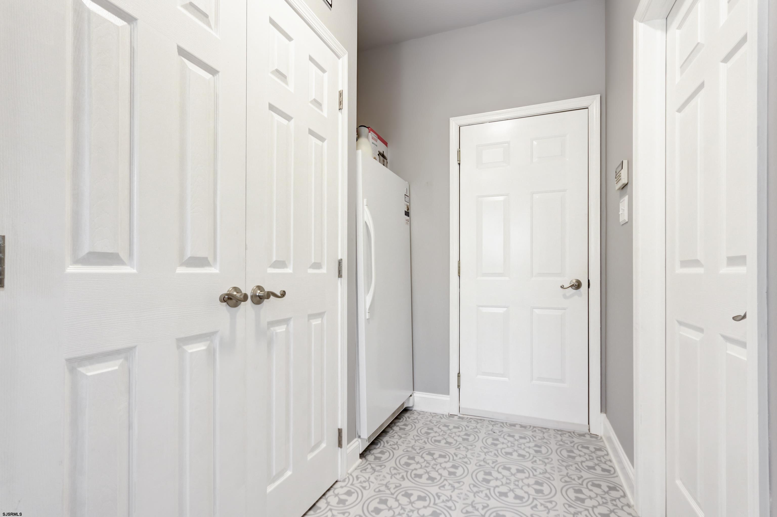 113 Lighthouse Ln