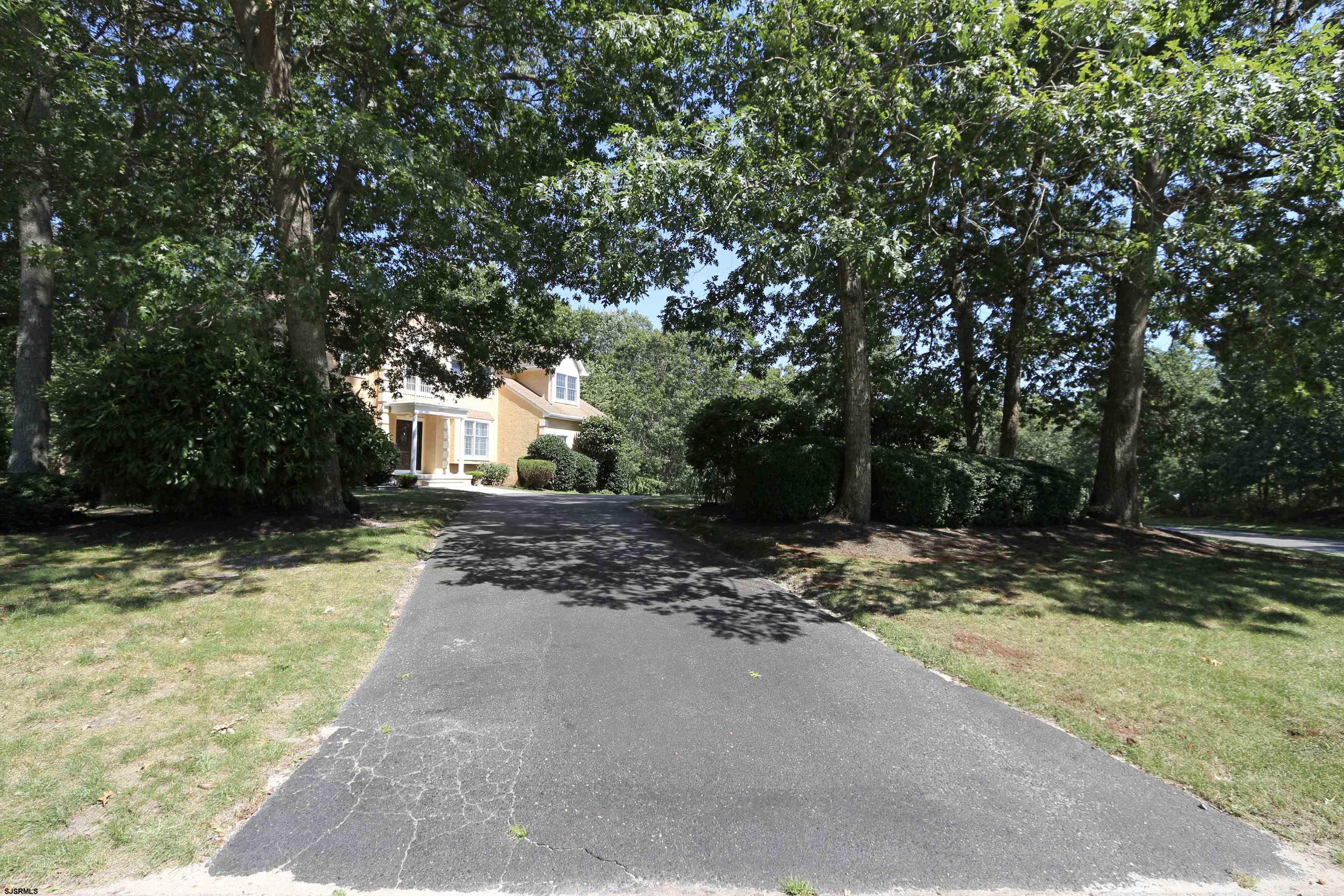 113 Lighthouse Ln