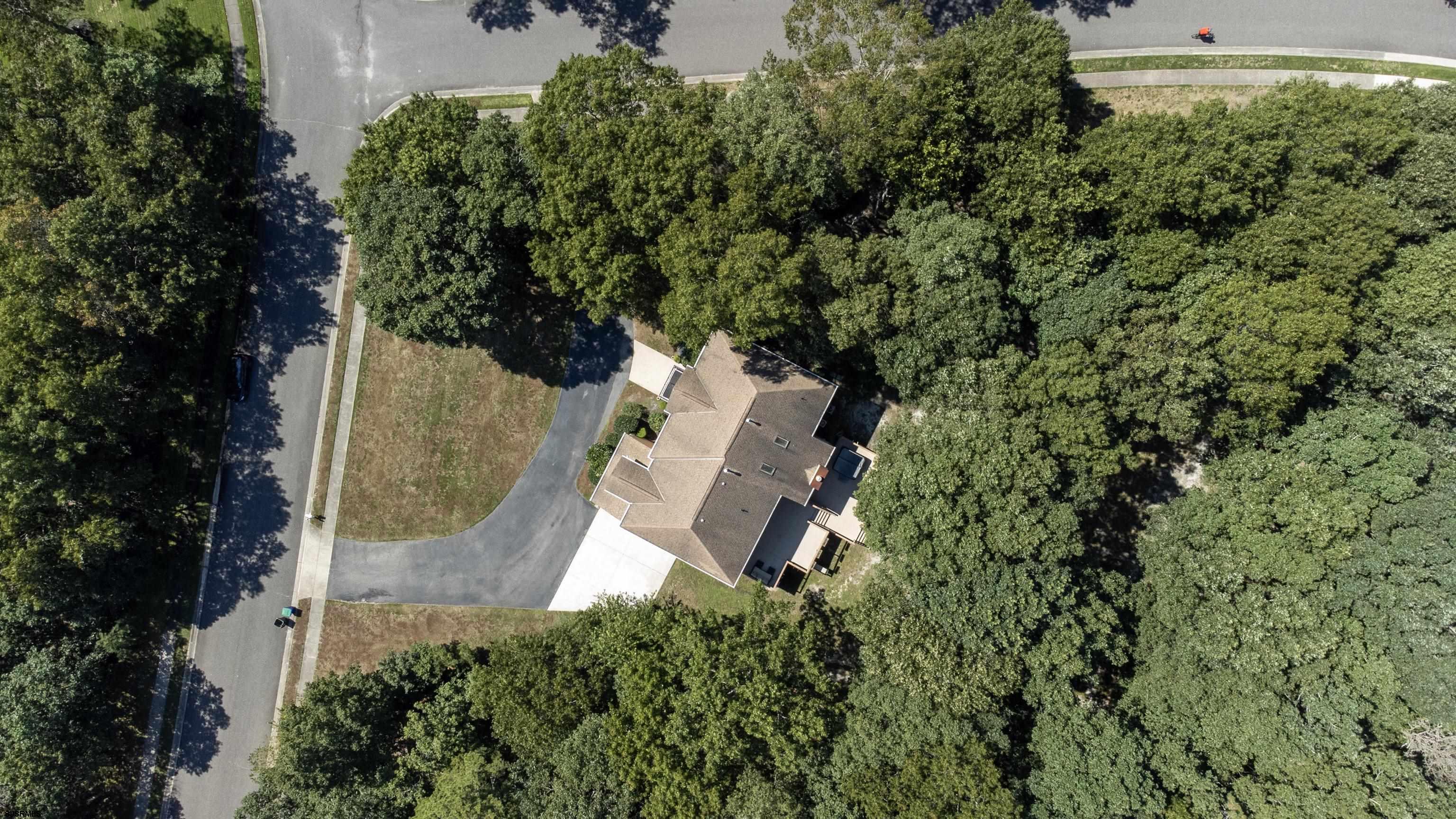 113 Lighthouse Ln