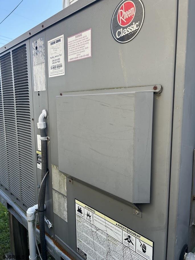 605 B N Victoria Avenue