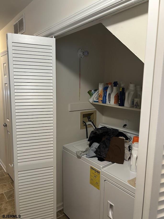 605 B N Victoria Avenue