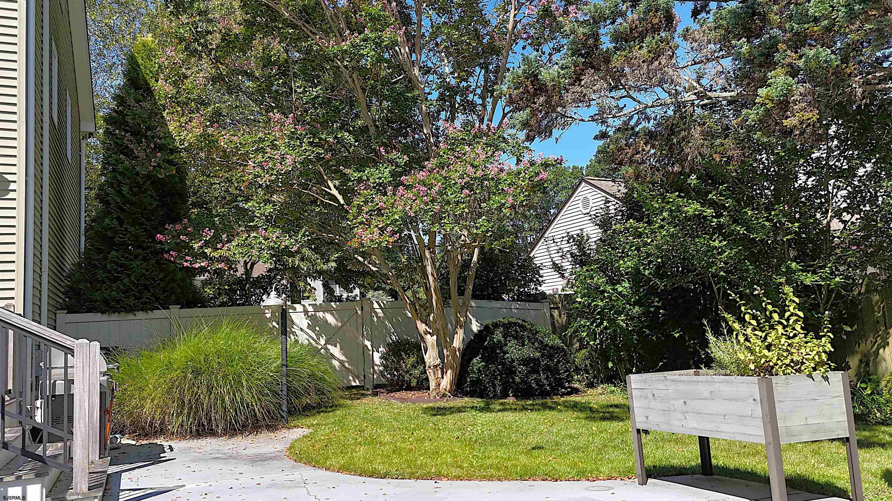 312 Knollwood Dr