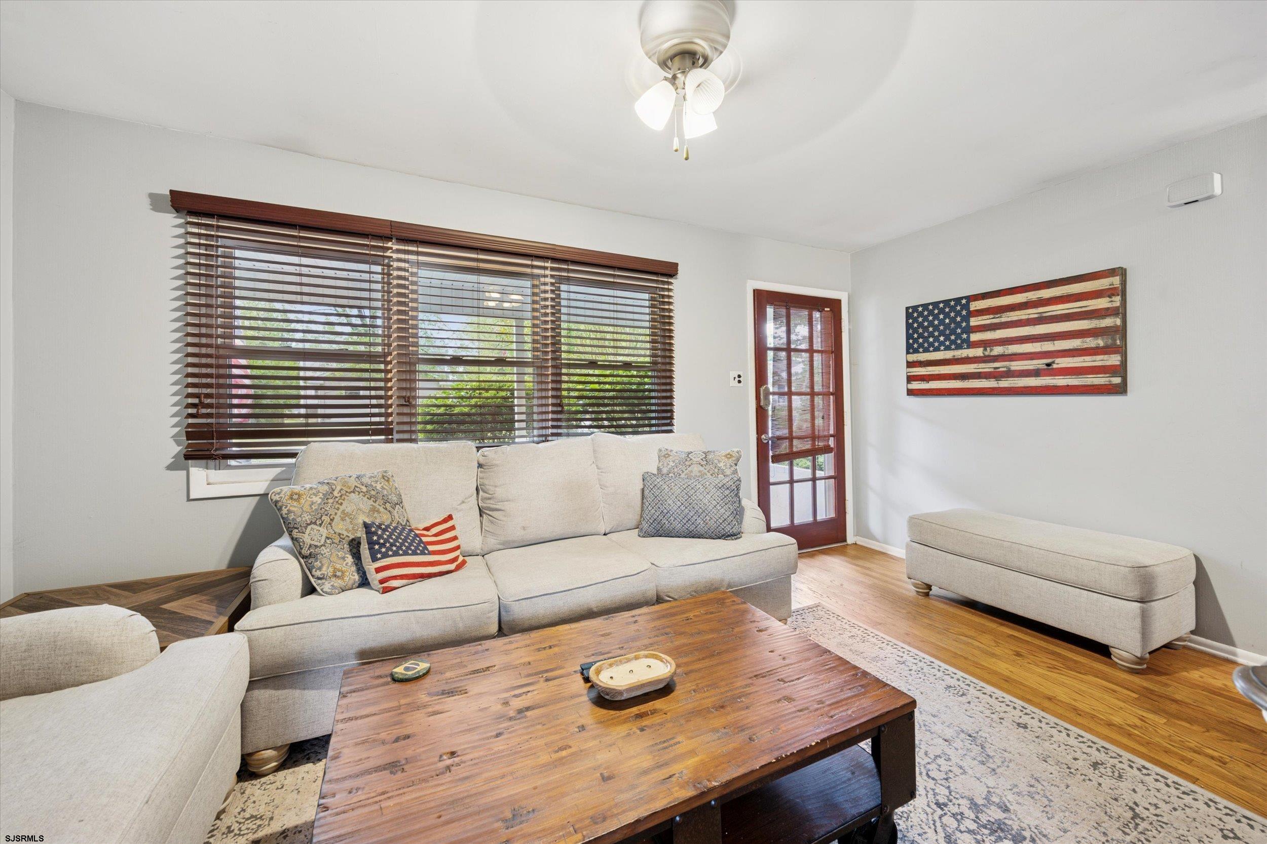 18 Colwick Dr