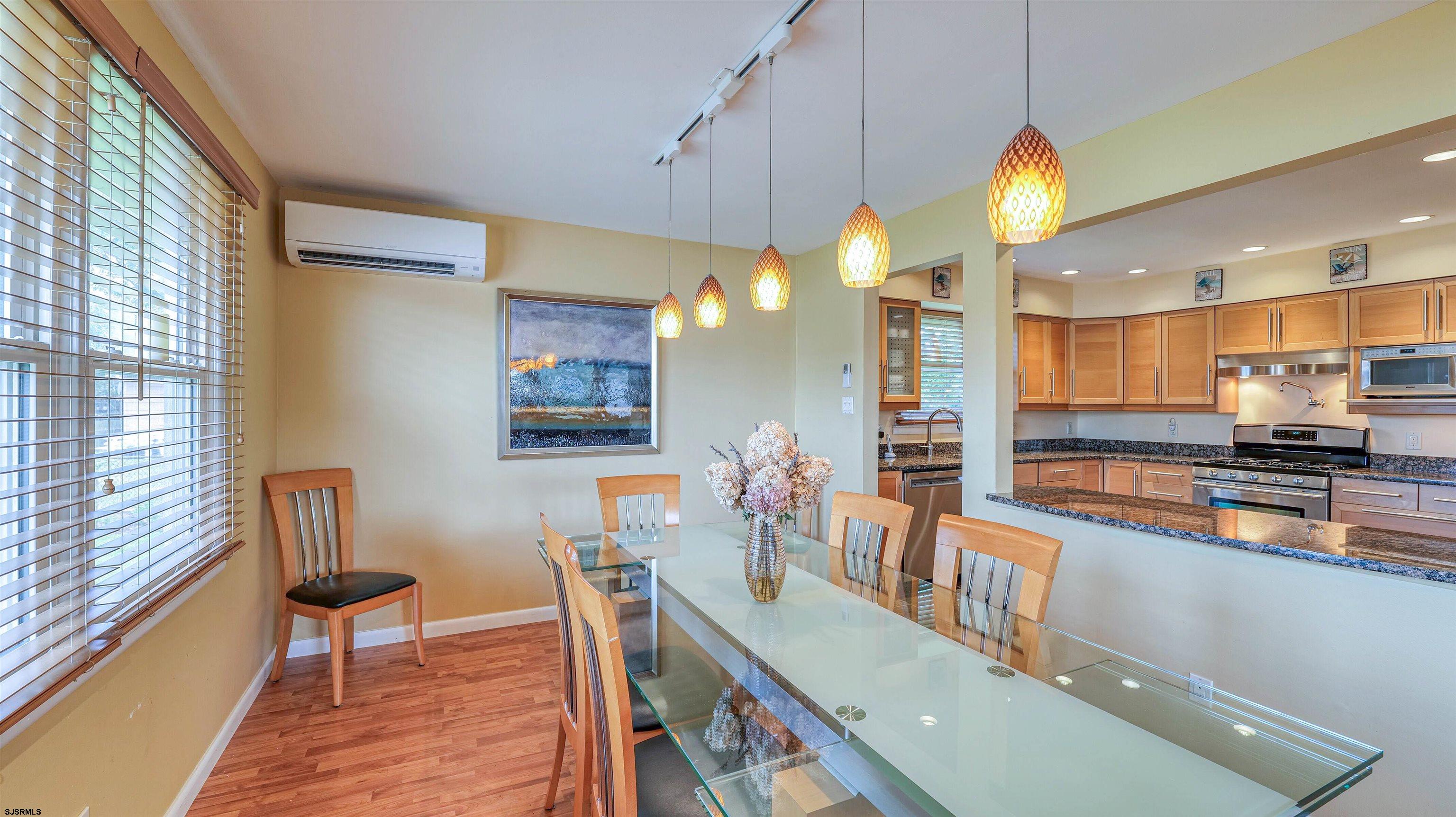 3 Bay Ct