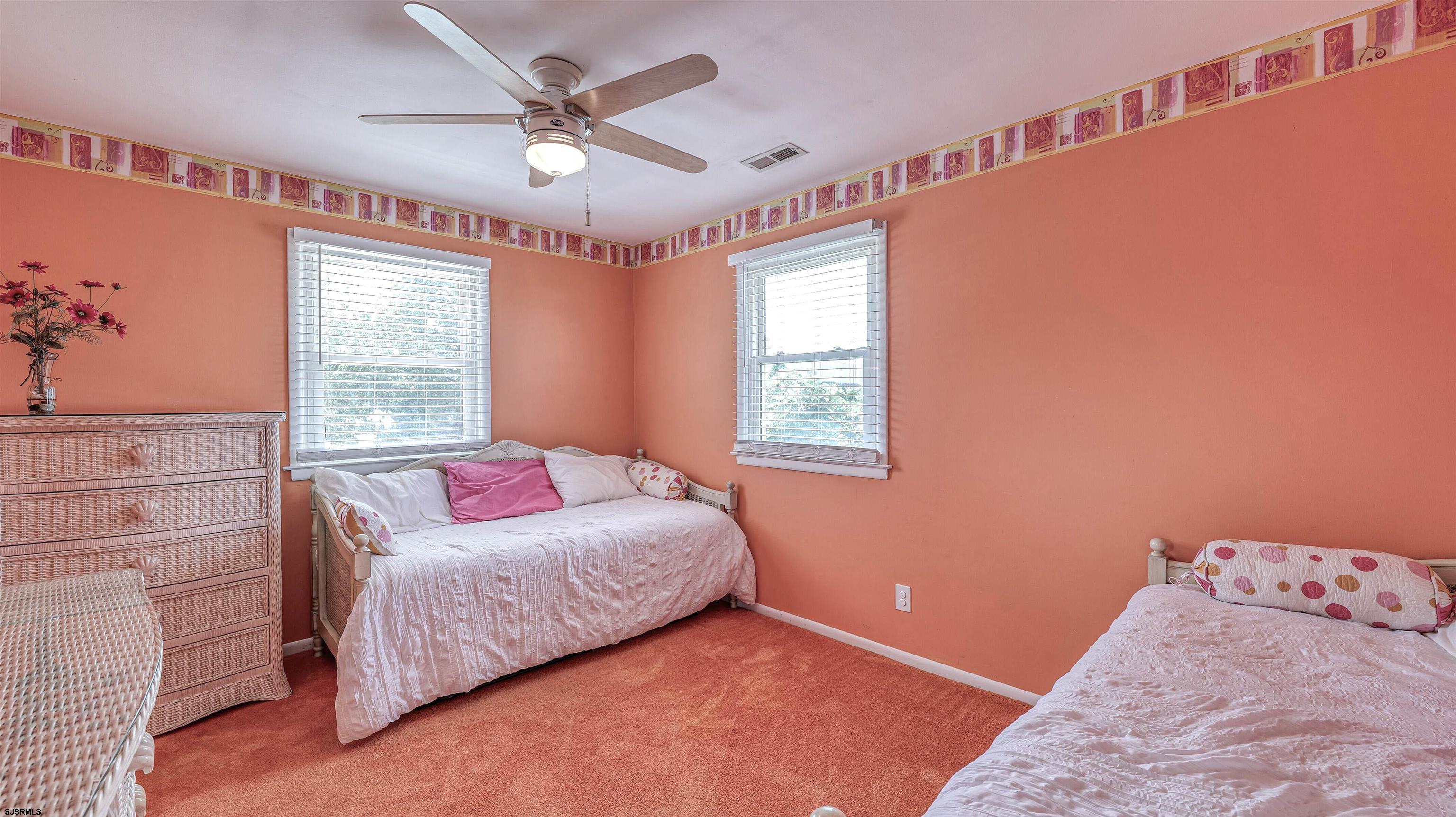 3 Bay Ct