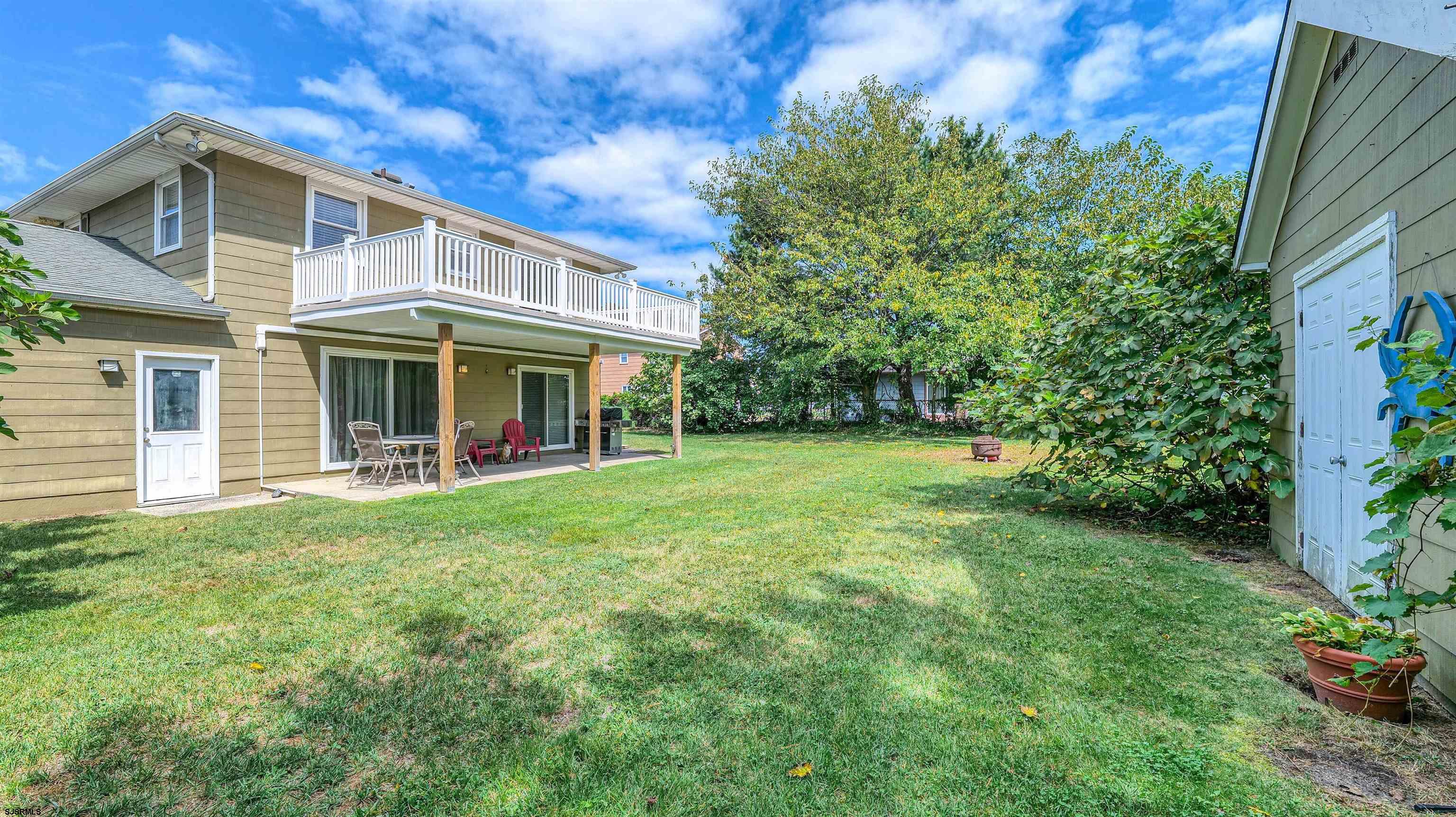 3 Bay Ct