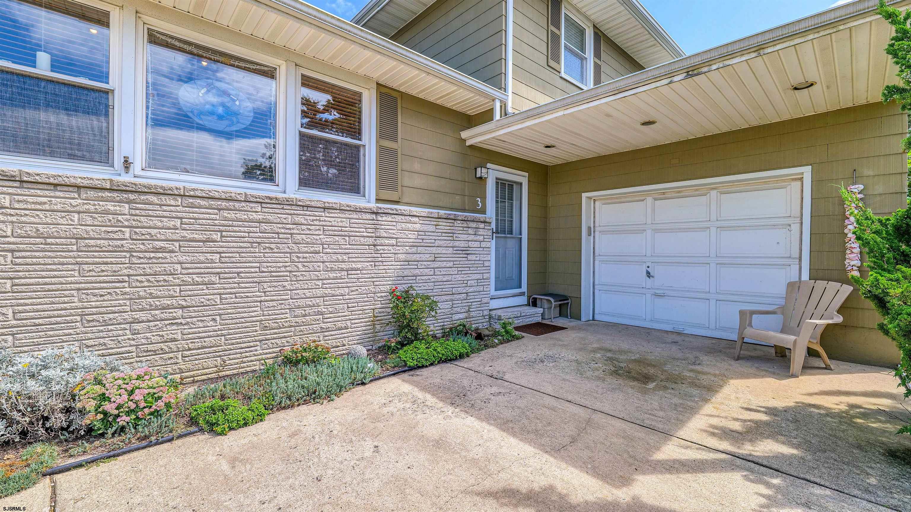 3 Bay Ct