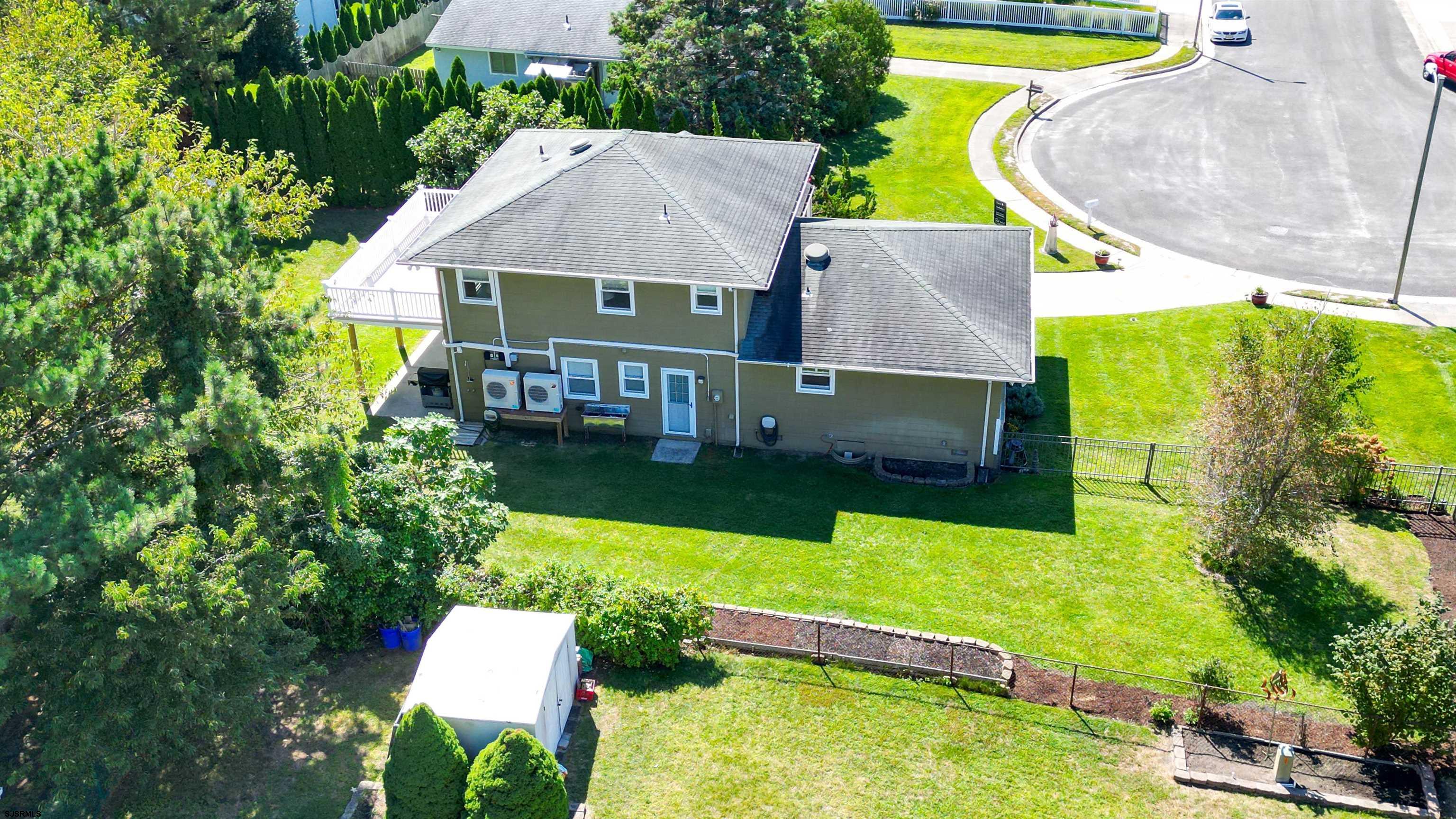 3 Bay Ct