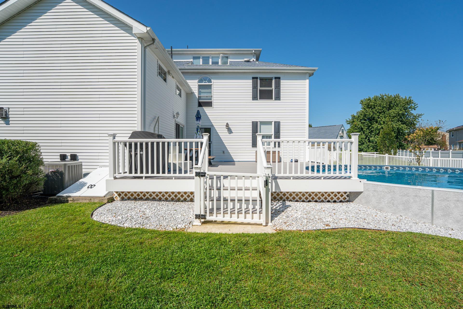 5 Saint Andrews Dr