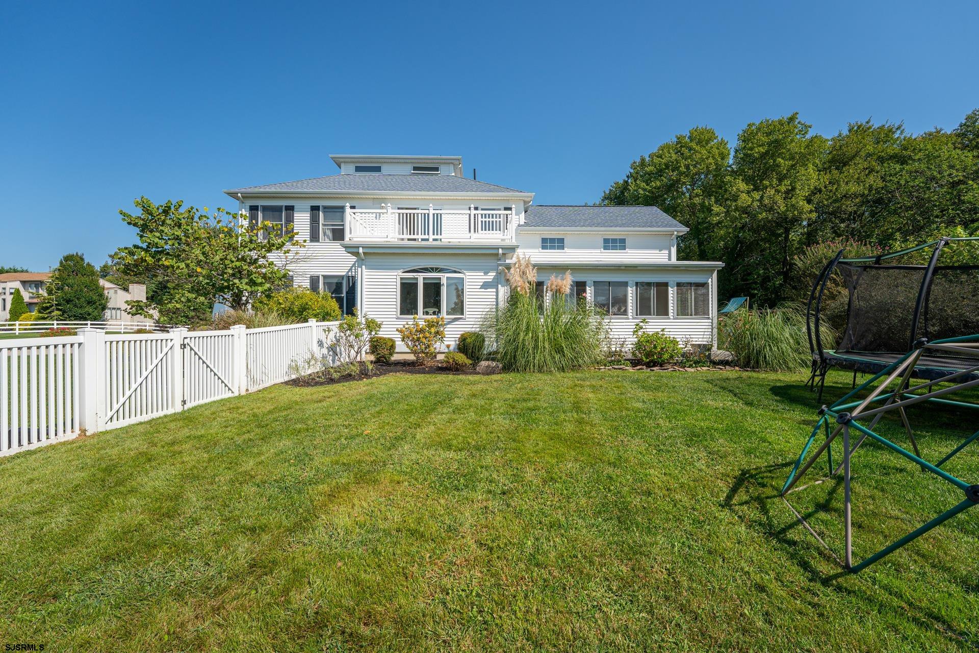 5 Saint Andrews Dr