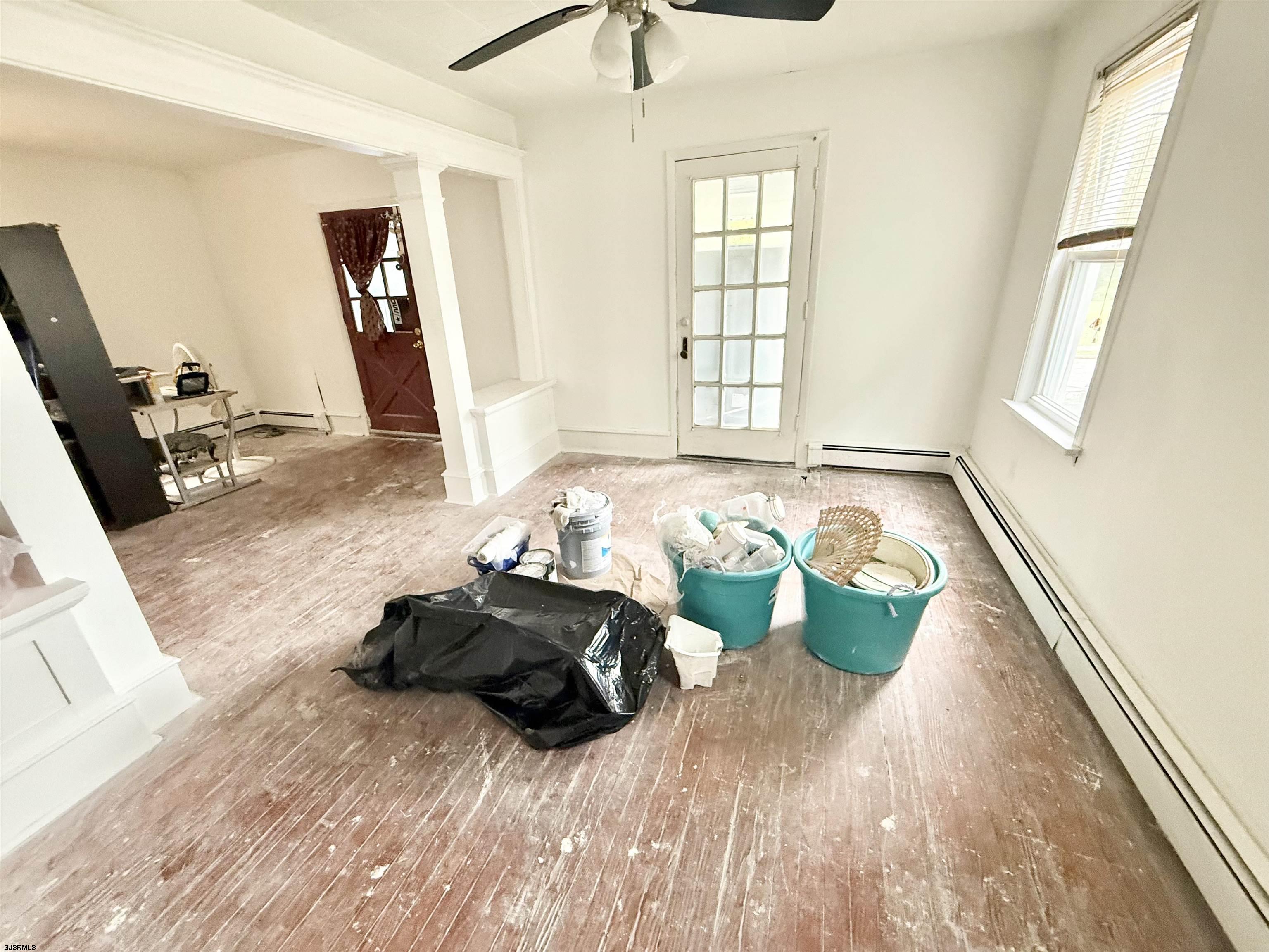 45 E Greenfield Avenue