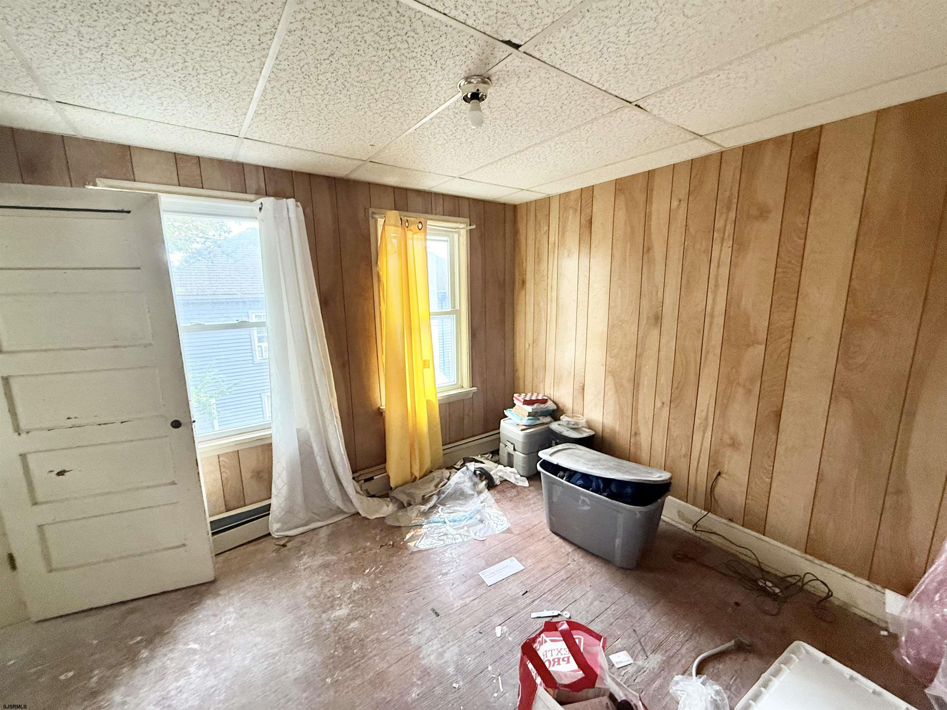 45 E Greenfield Avenue