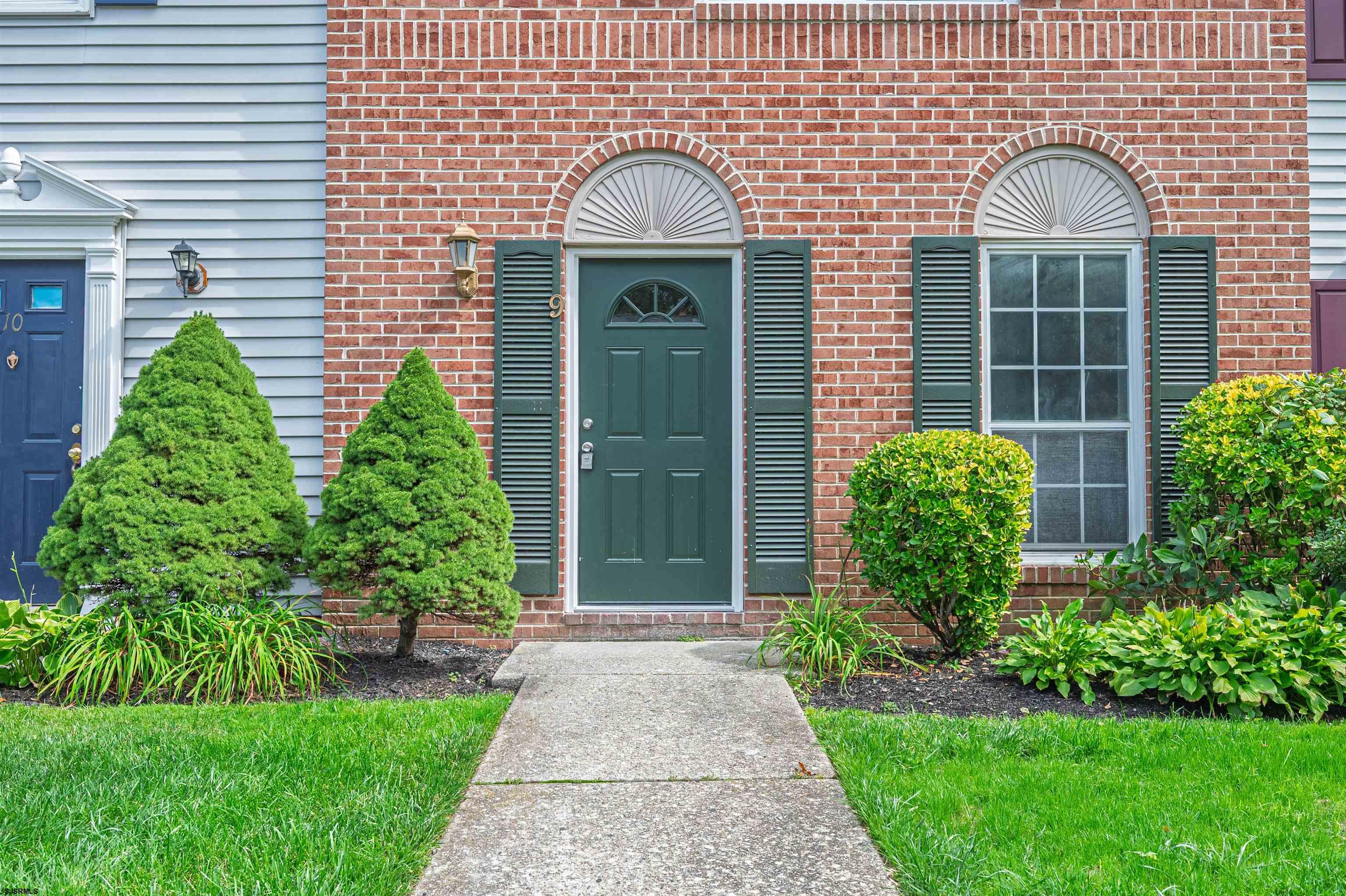 9 Seneca Dr Dr - Picture 1