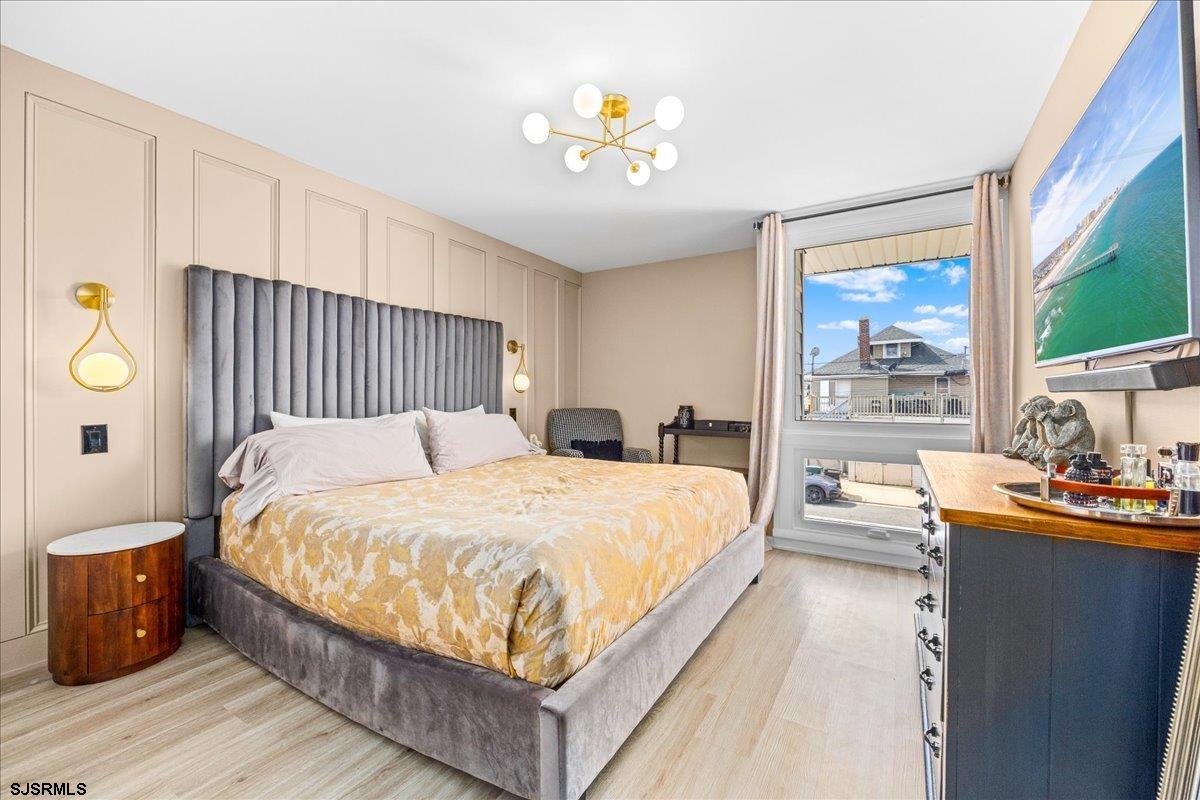 151 N Annapolis Avenue