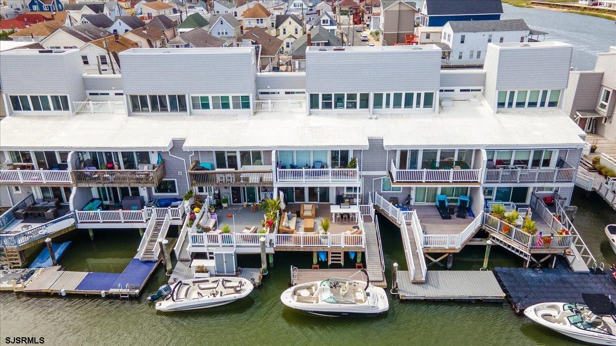 151 N Annapolis Avenue