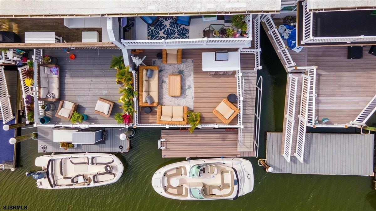 151 N Annapolis Avenue