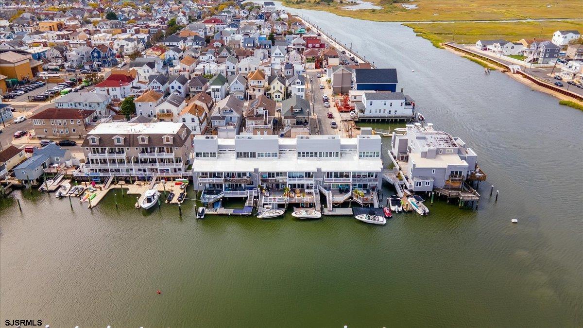 151 N Annapolis Avenue