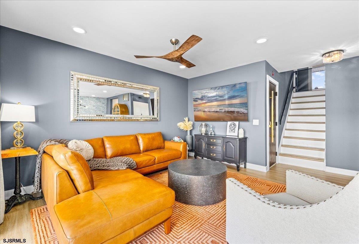 151 N Annapolis Avenue