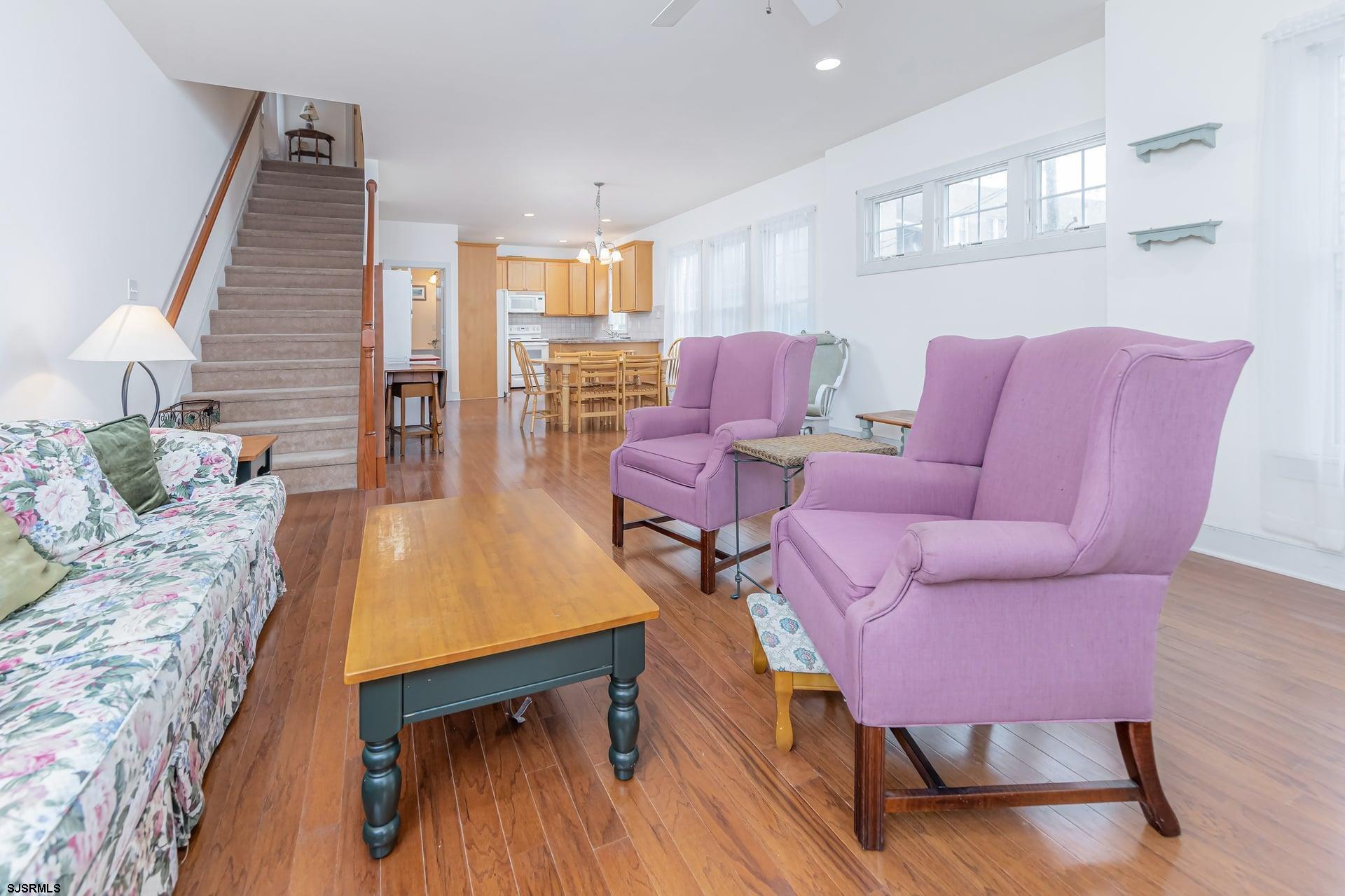 3 N Vassar Sq Square - Picture 4