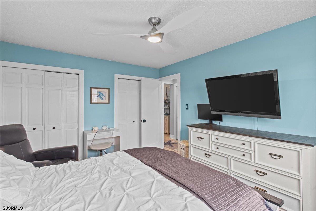 4901 Harbor Beach Blvd