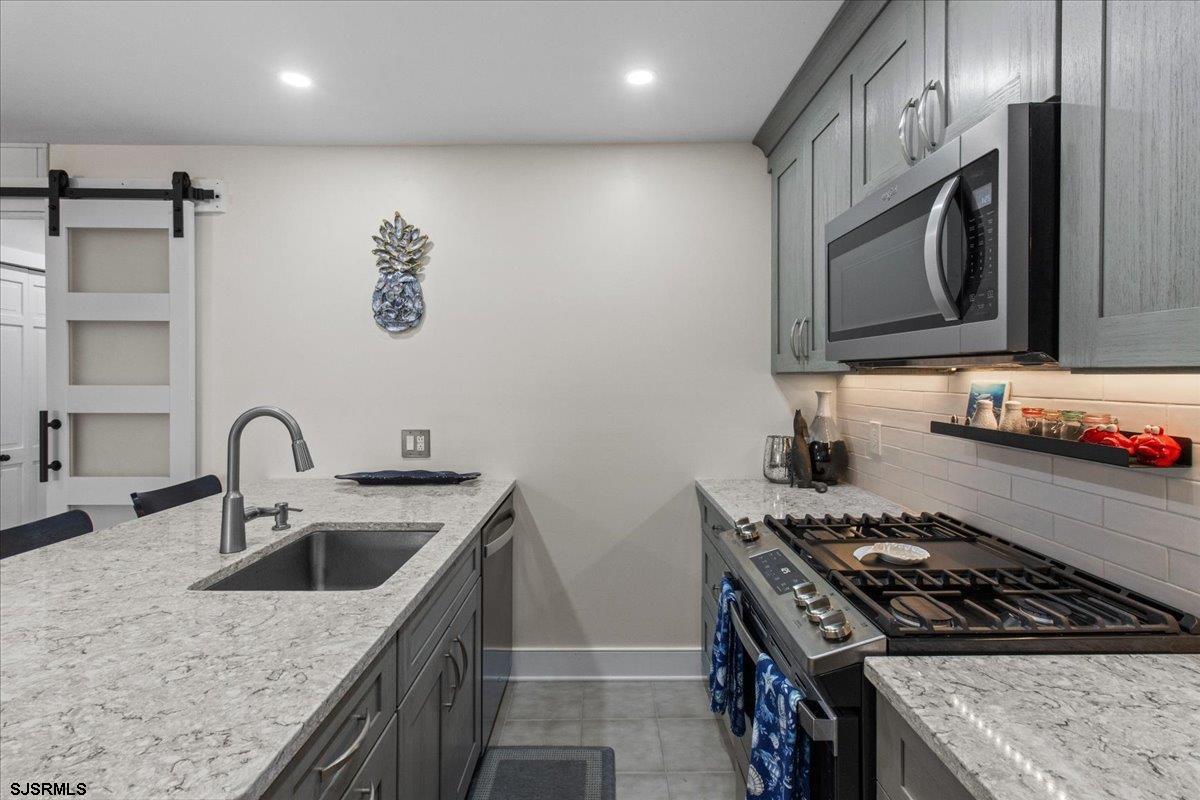 4901 Harbor Beach Blvd