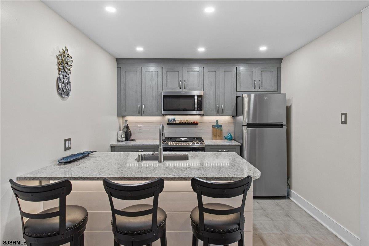 4901 Harbor Beach Blvd