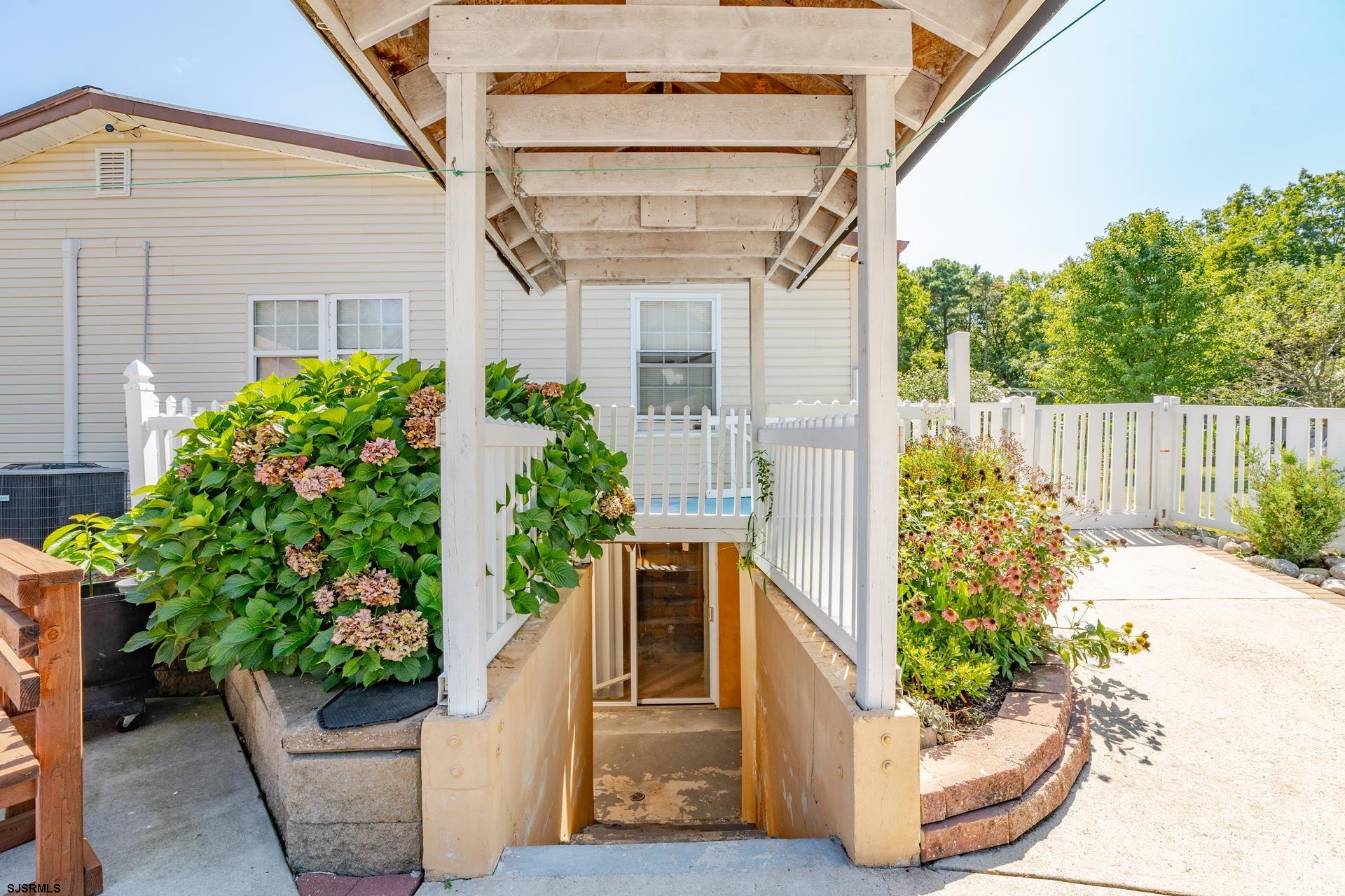 6529 Delilah Road