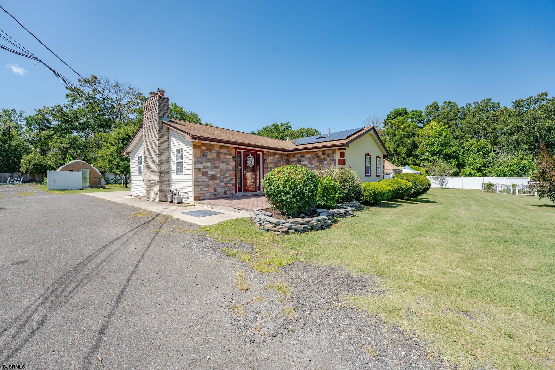 6529 Delilah Road - Picture 1