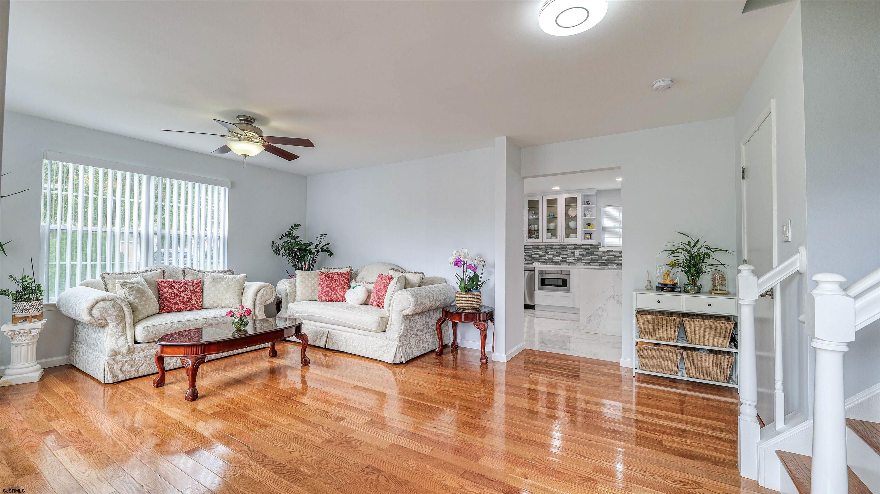 12 Montgomery Avenue - Picture 4