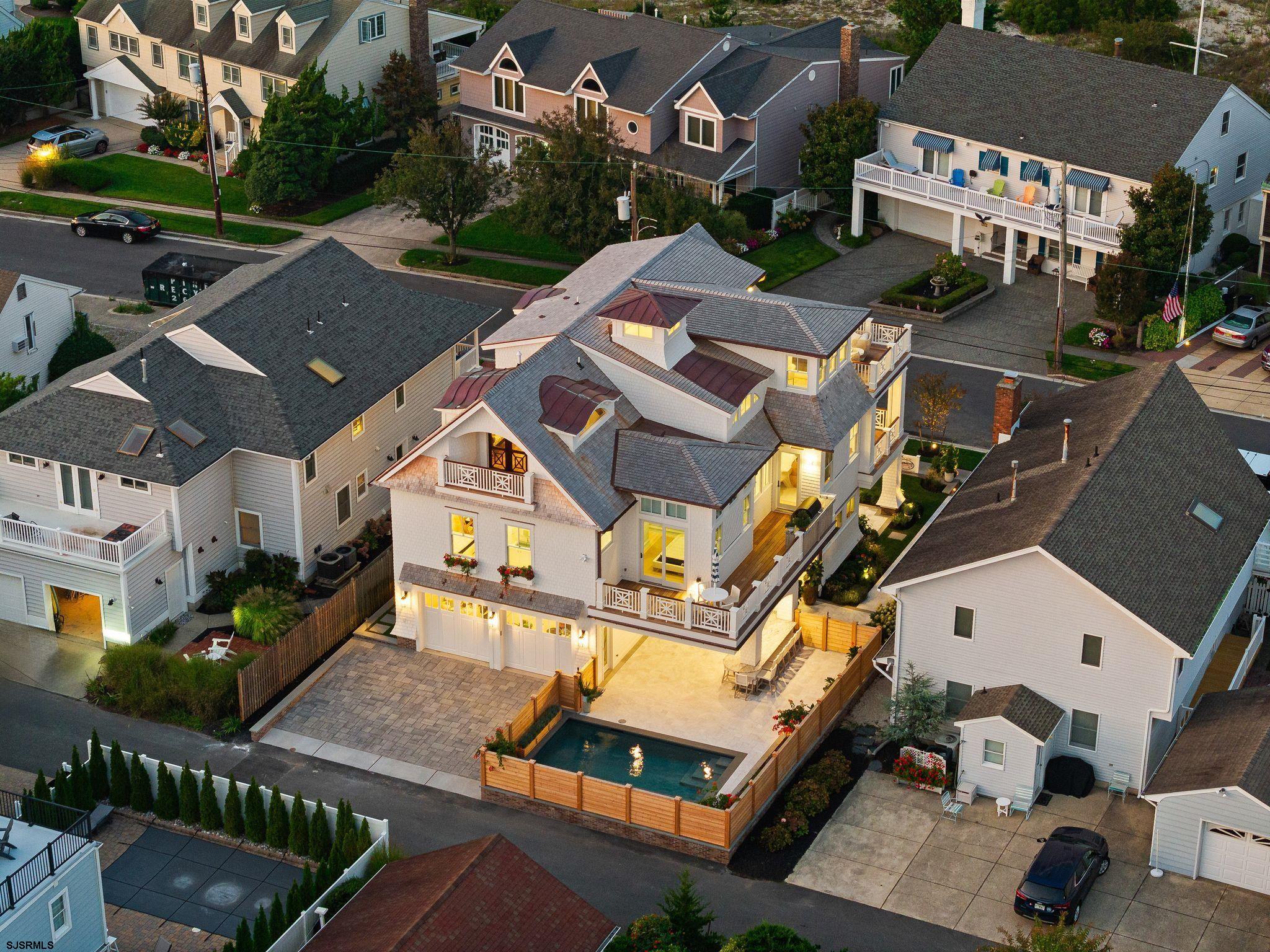 12 E Newcastle Road