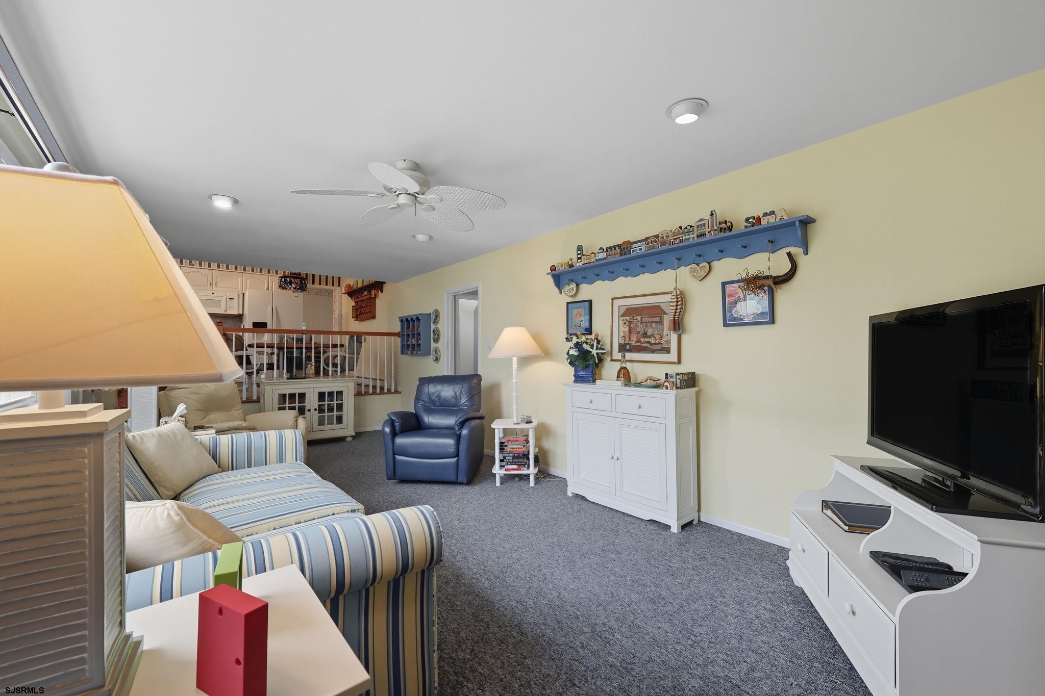 507 N Douglas Avenue