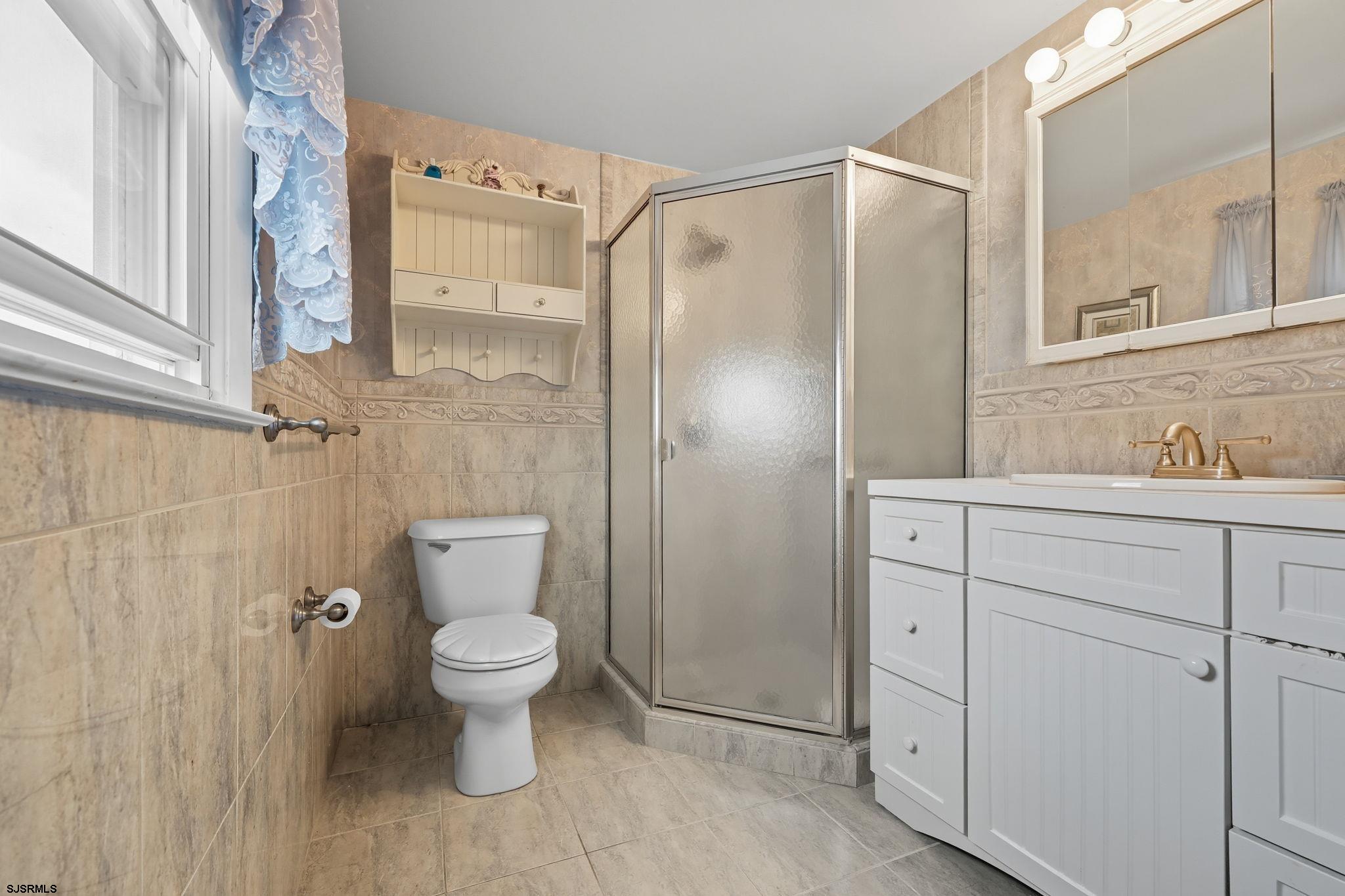 507 N Douglas Avenue